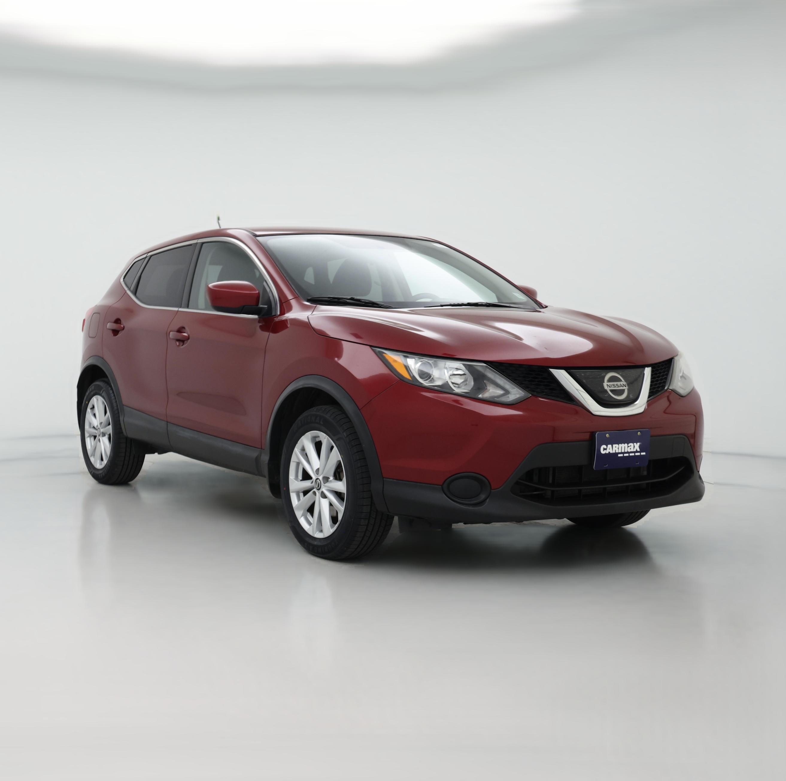 Thumbnail: 2019 Nissan Rogue Sport - 1