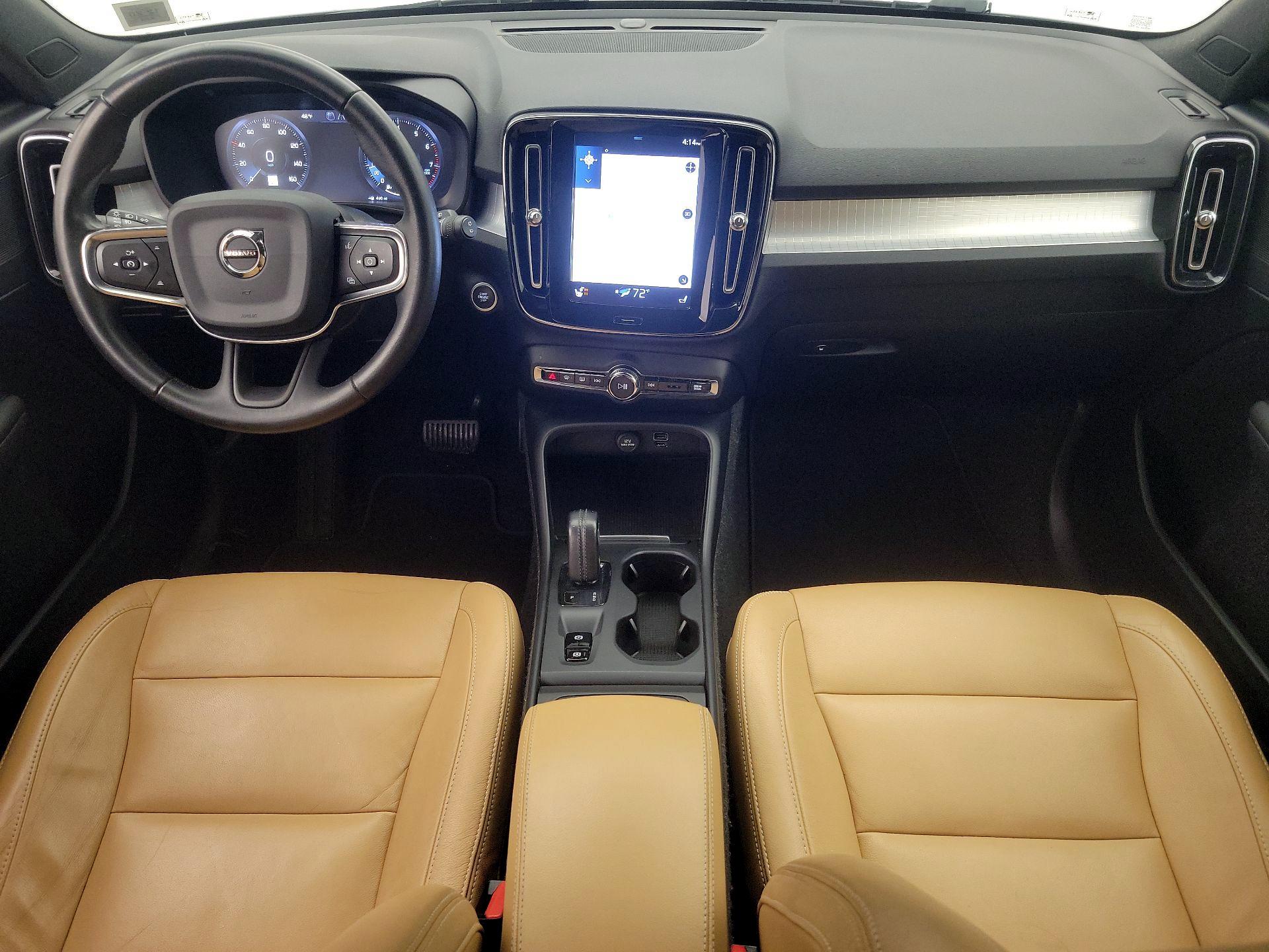 Thumbnail: 2019 Volvo XC40 - 9