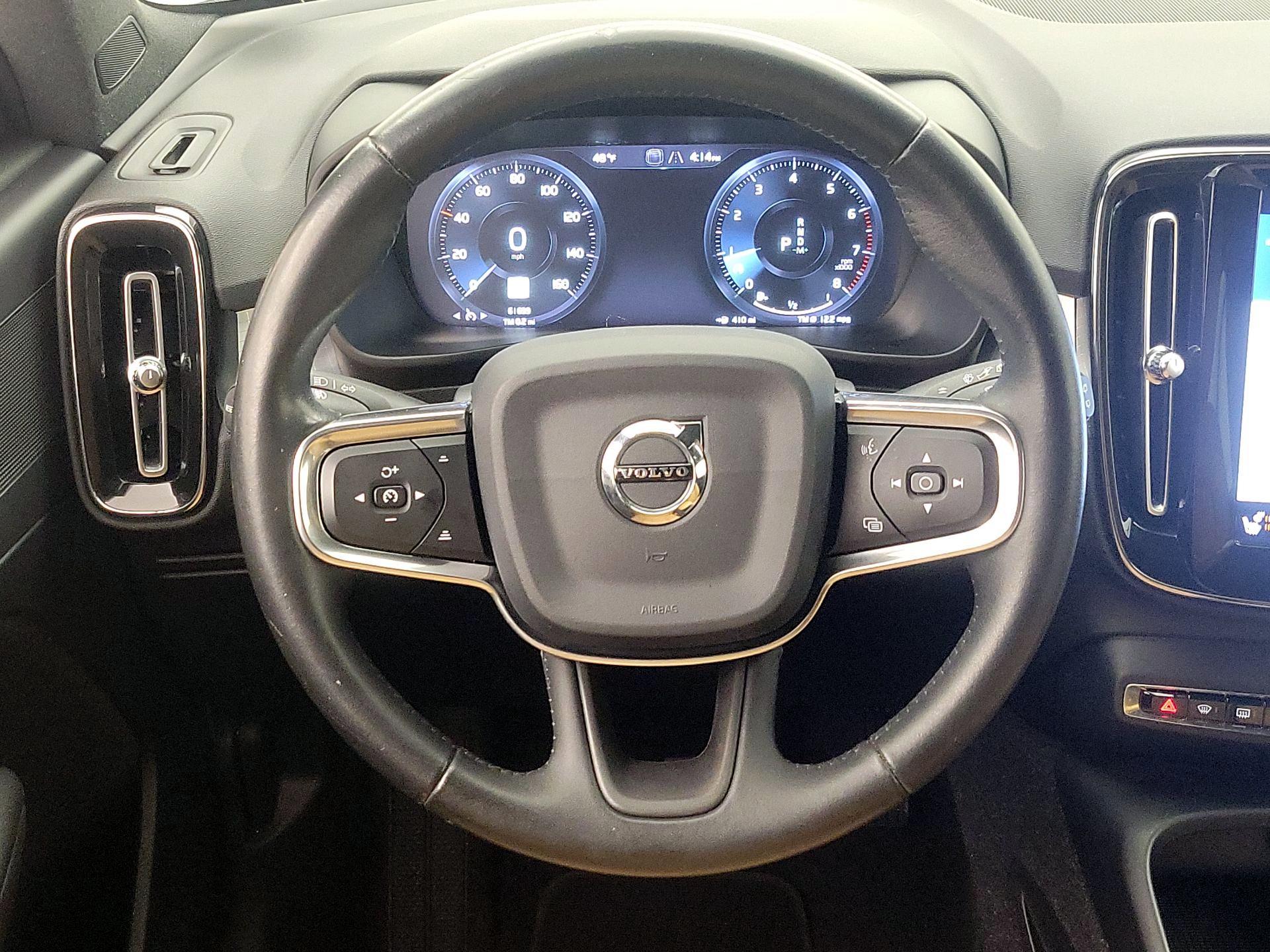 Thumbnail: 2019 Volvo XC40 - 10