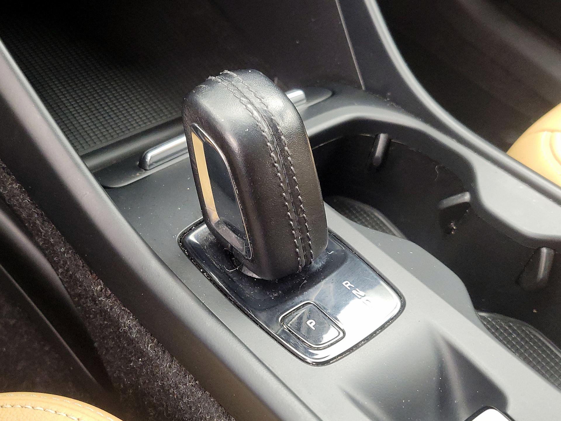 Thumbnail: 2019 Volvo XC40 - 18