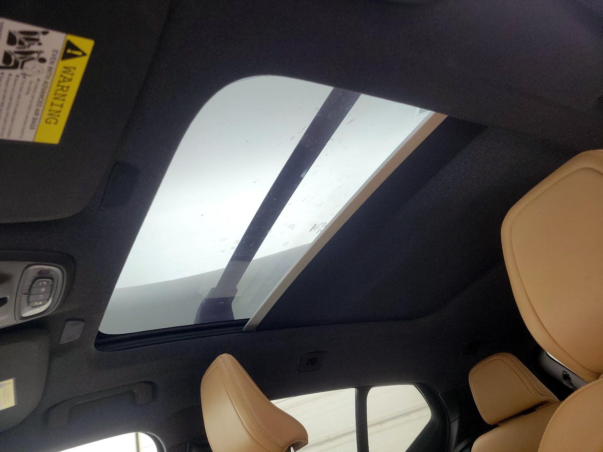 Thumbnail: 2019 Volvo XC40 - 20