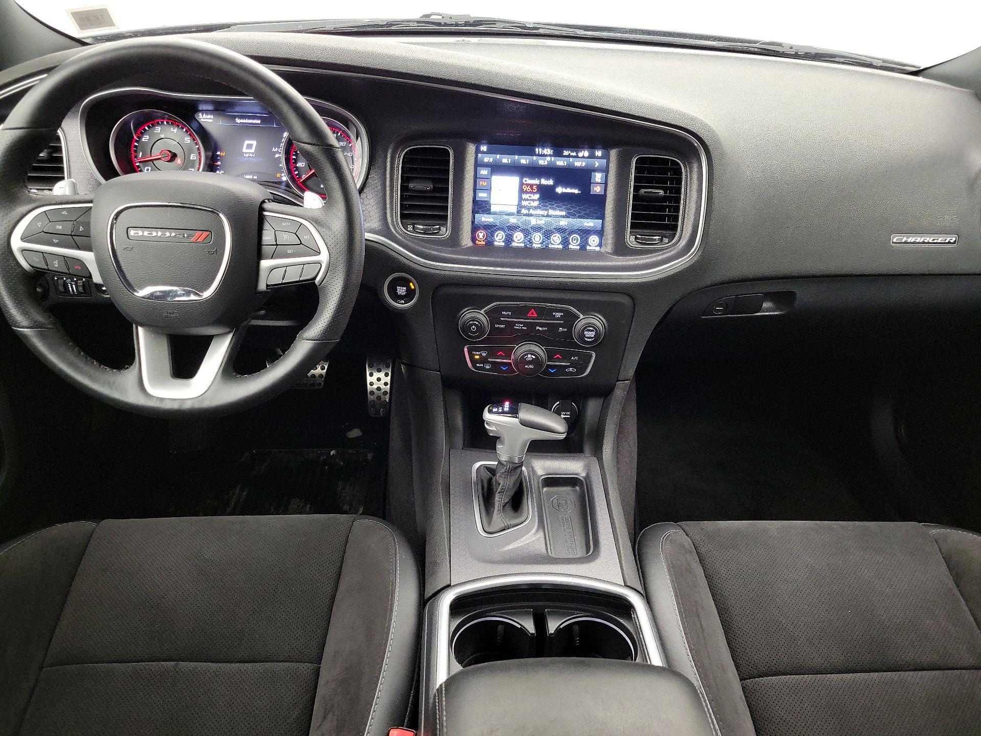 Thumbnail: 2017 Dodge Charger - 9