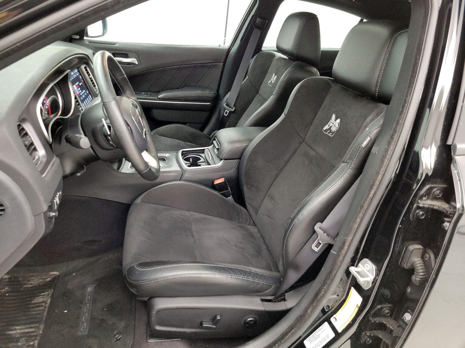 Thumbnail: 2017 Dodge Charger - 11