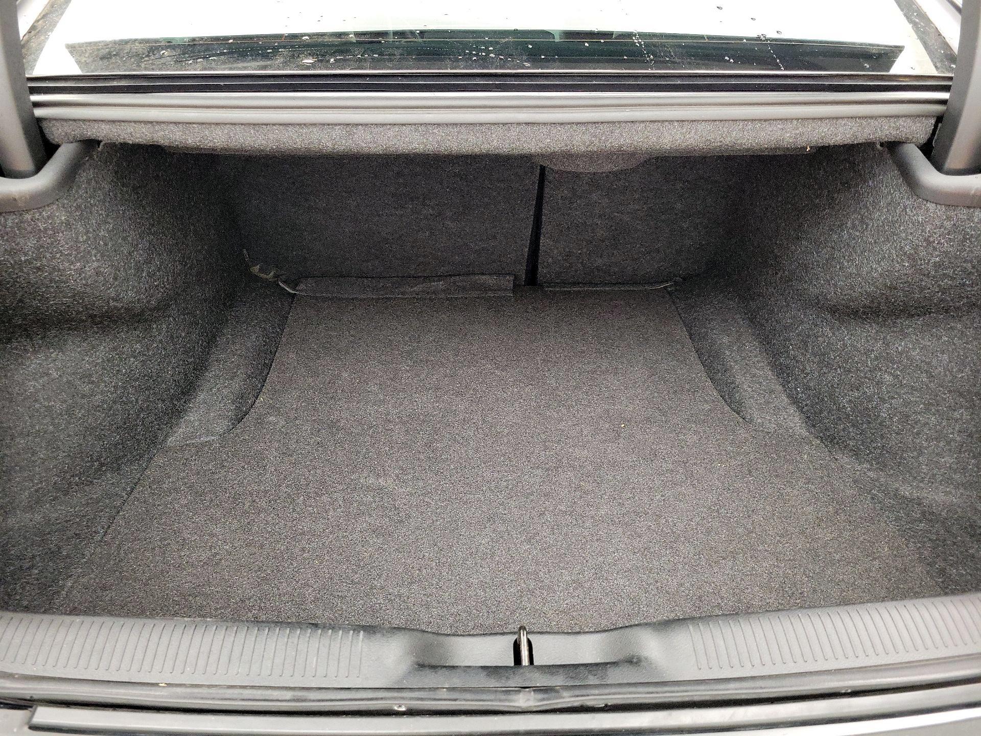 Thumbnail: 2017 Dodge Charger - 20