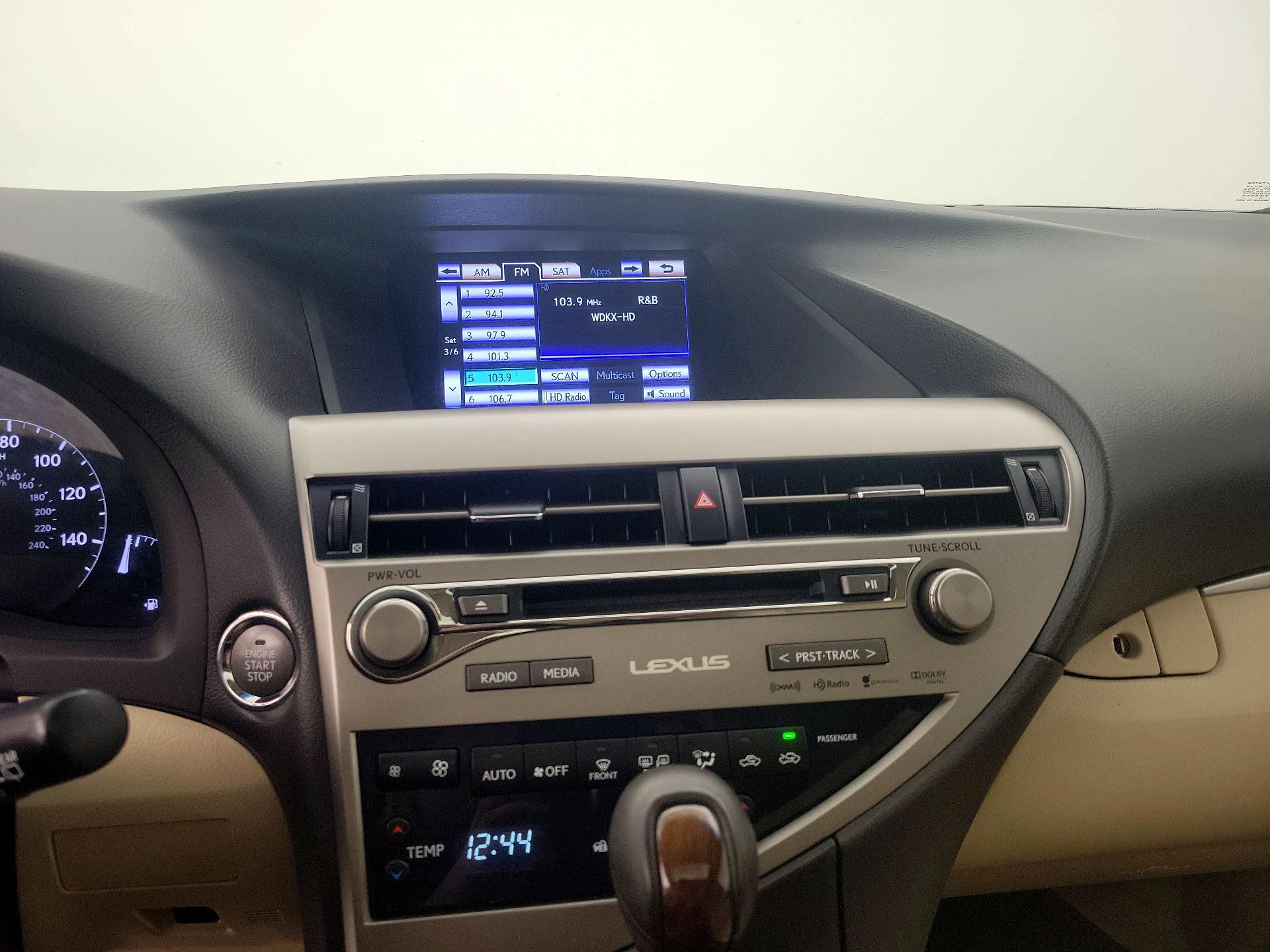 Thumbnail: 2015 Lexus RX - 15