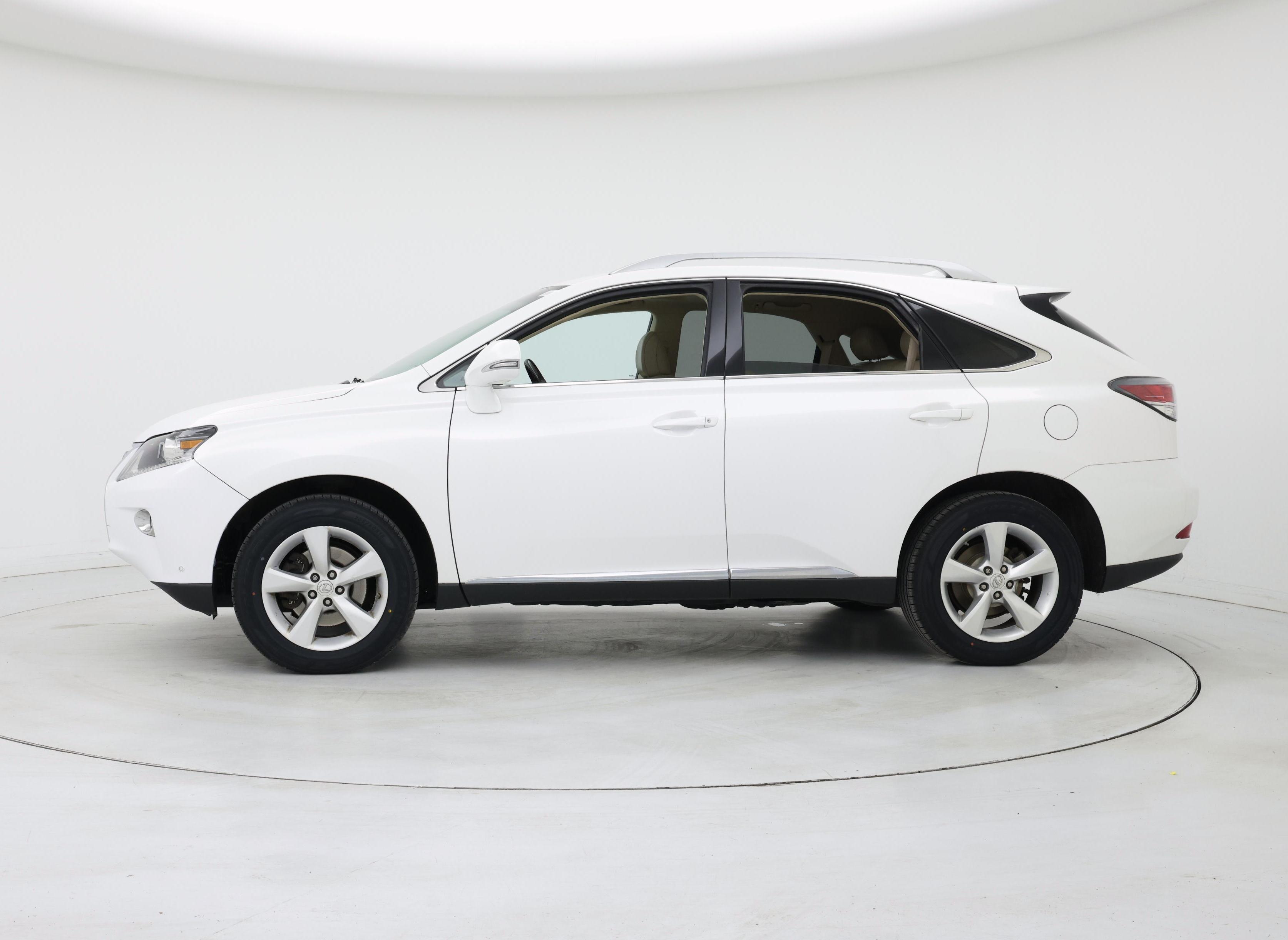 Thumbnail: 2015 Lexus RX - 3