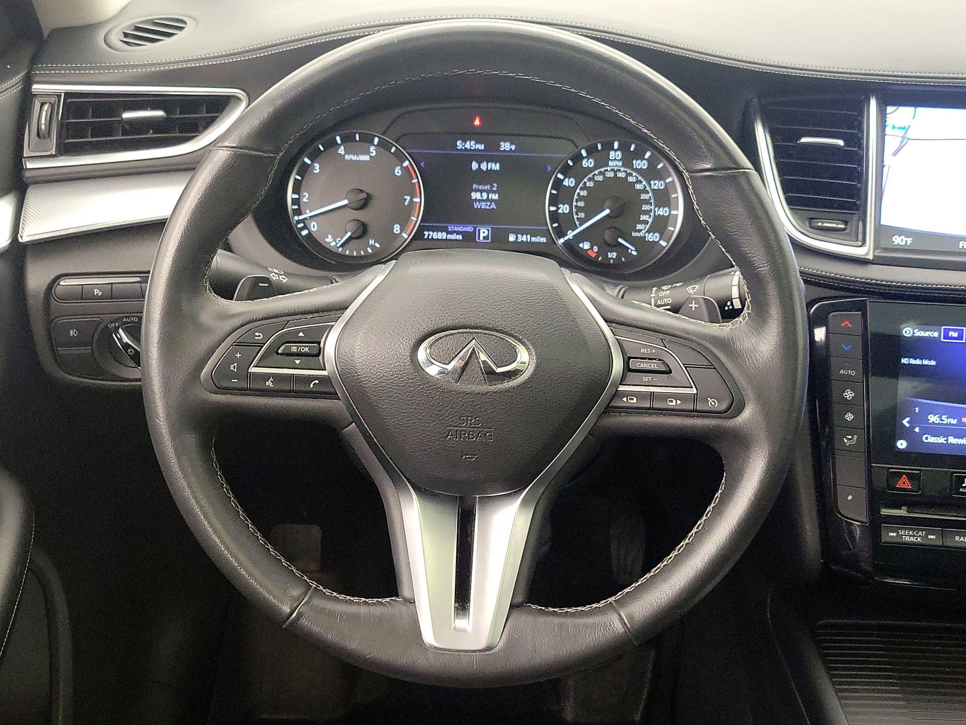 Thumbnail: 2019 INFINITI QX50 - 10