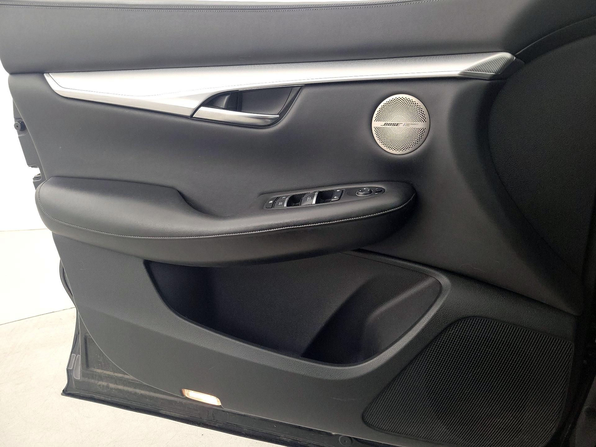 Thumbnail: 2019 INFINITI QX50 - 12