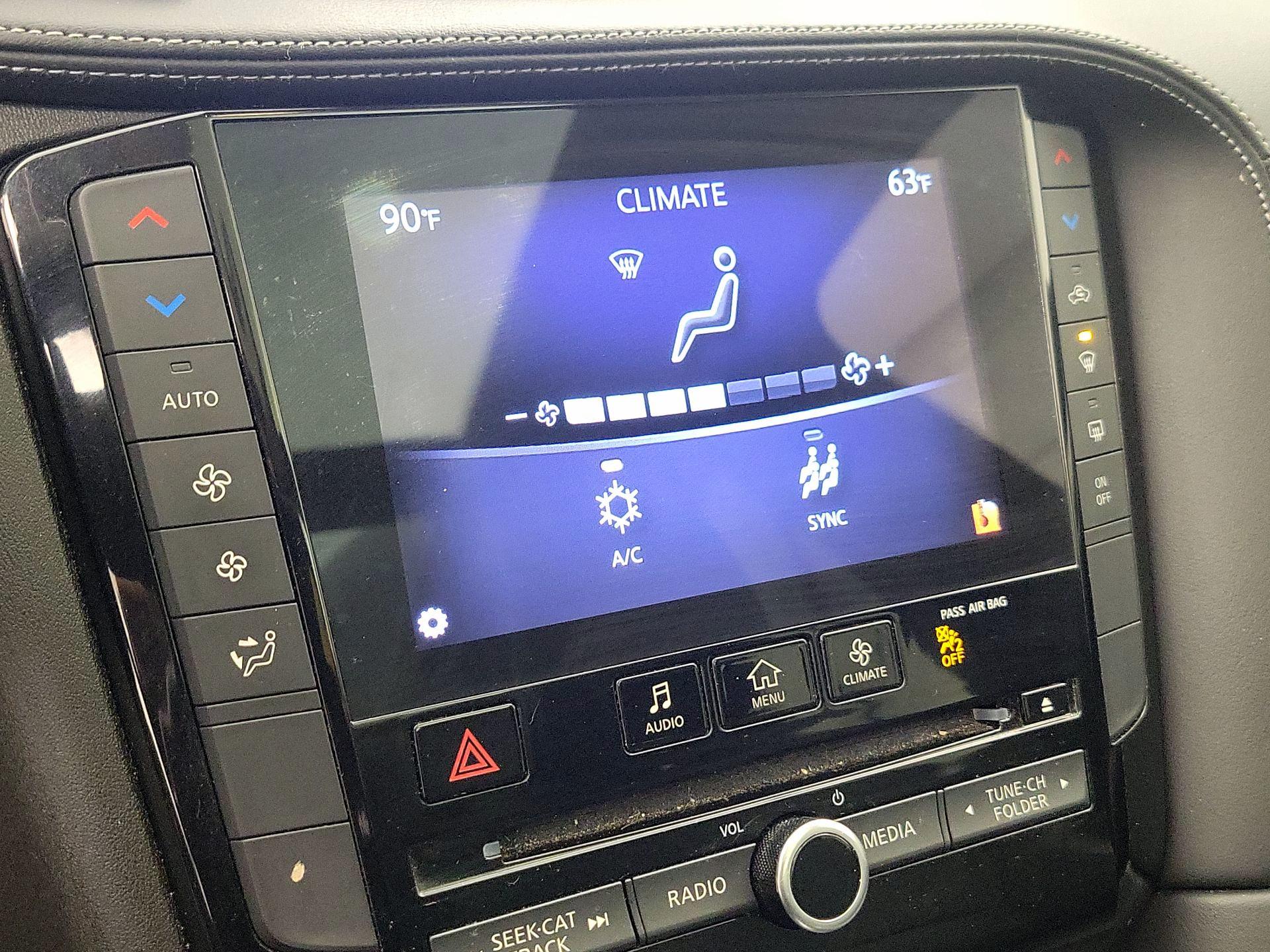 Thumbnail: 2019 INFINITI QX50 - 17