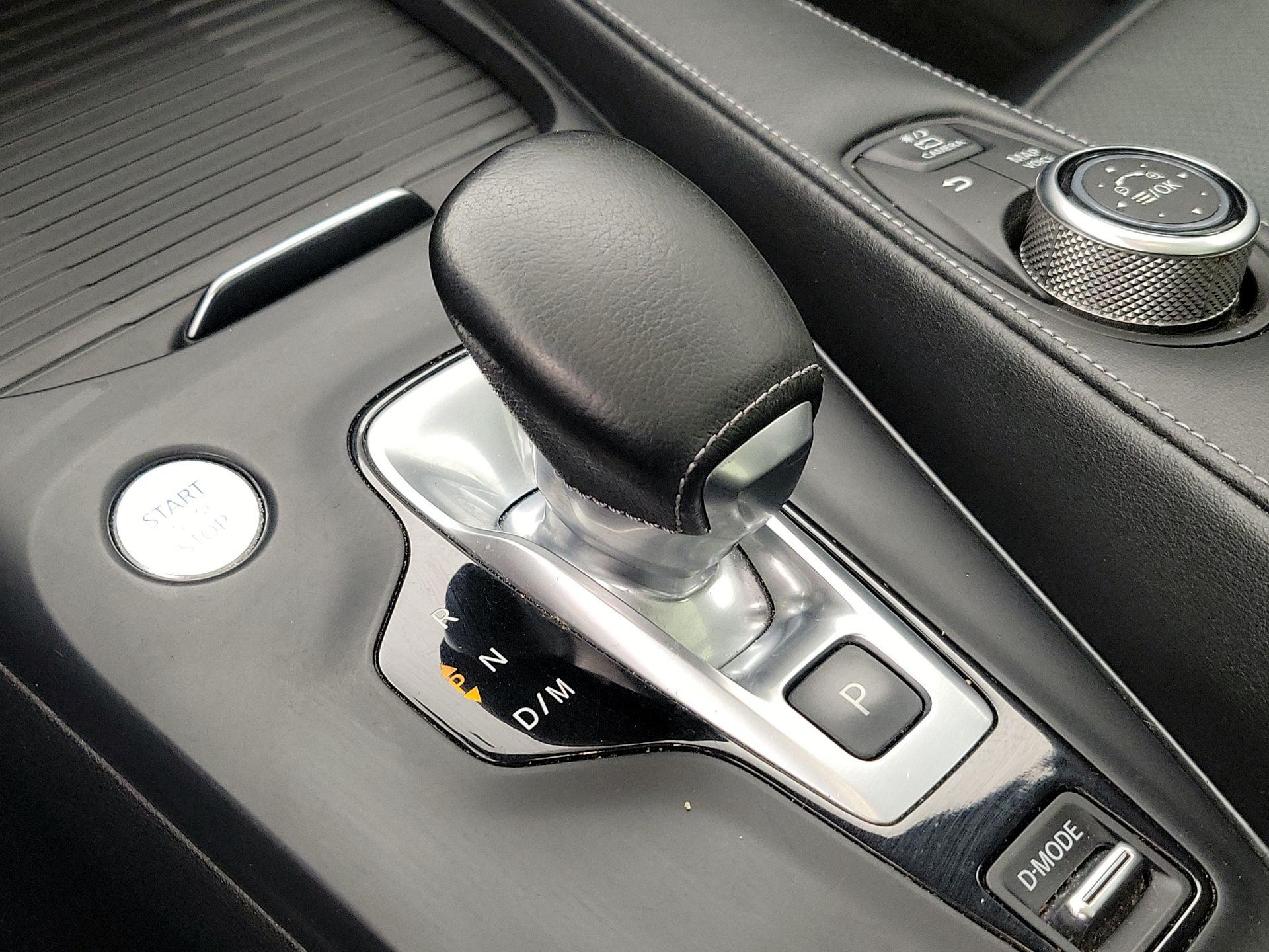 Thumbnail: 2019 INFINITI QX50 - 18