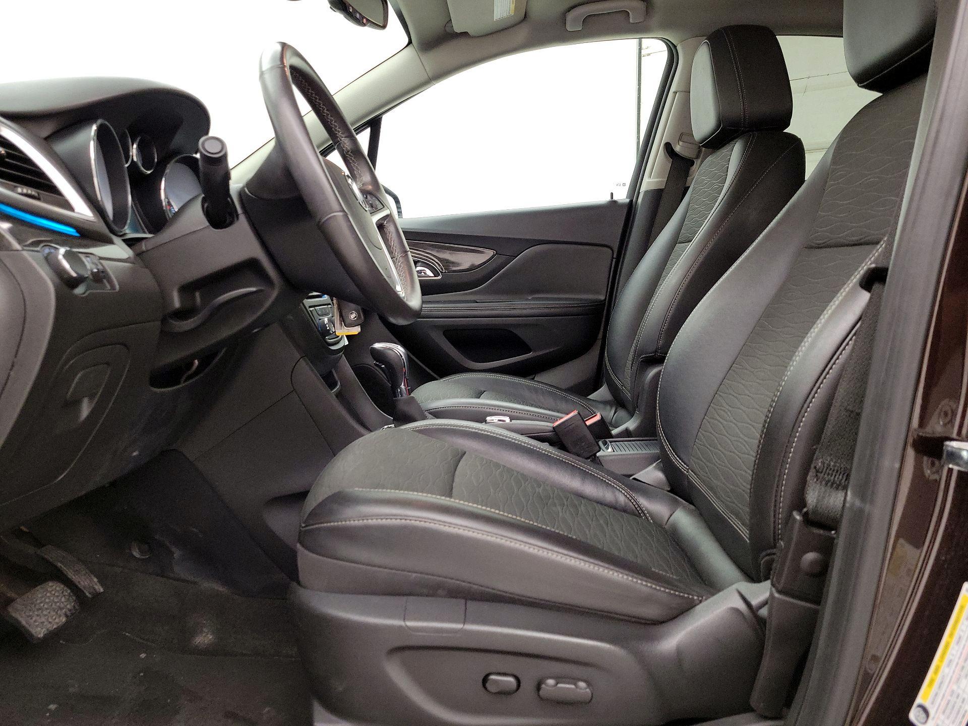 Thumbnail: 2015 Buick Encore - 11