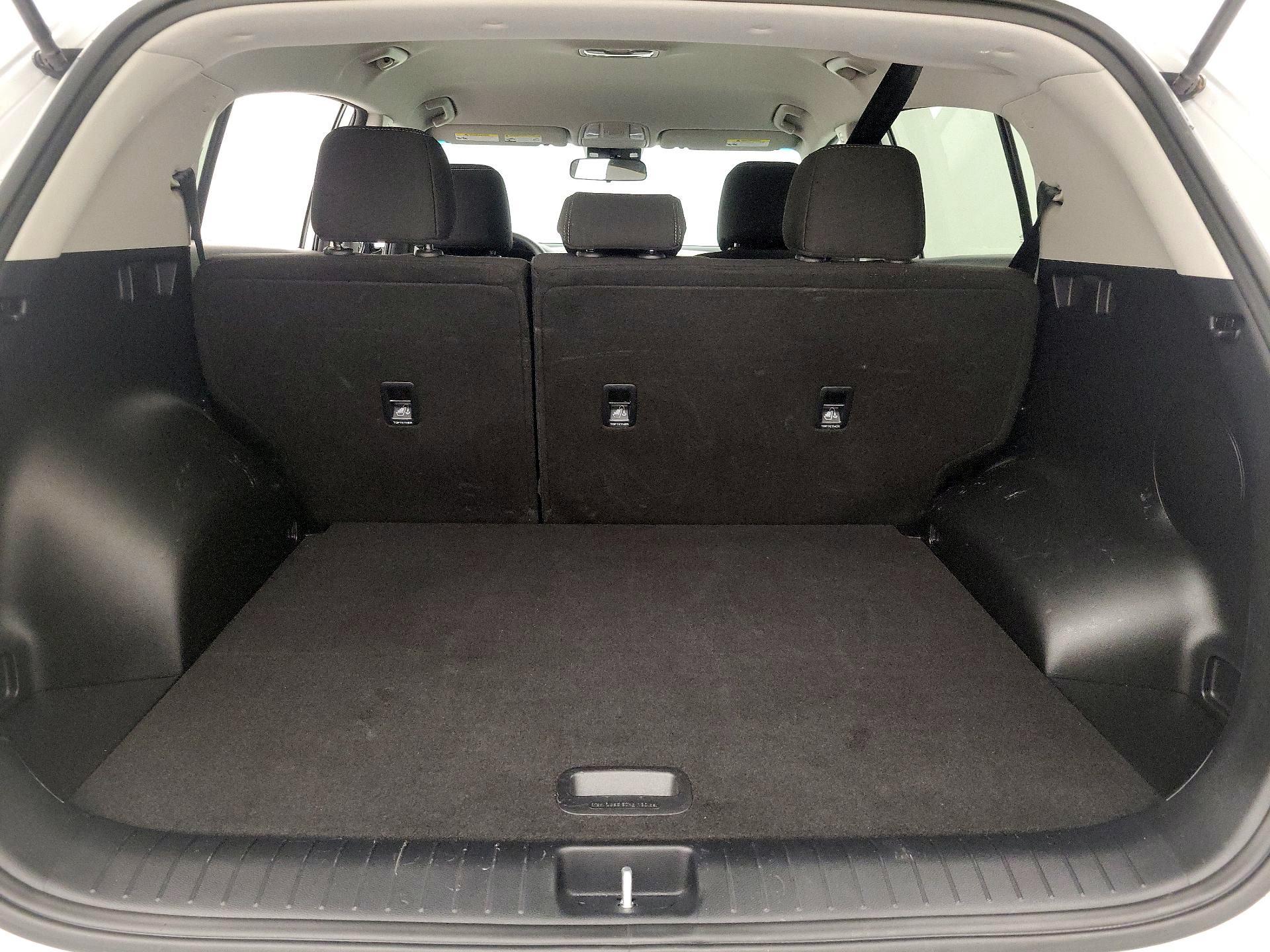 Thumbnail: 2020 Kia Sportage - 20