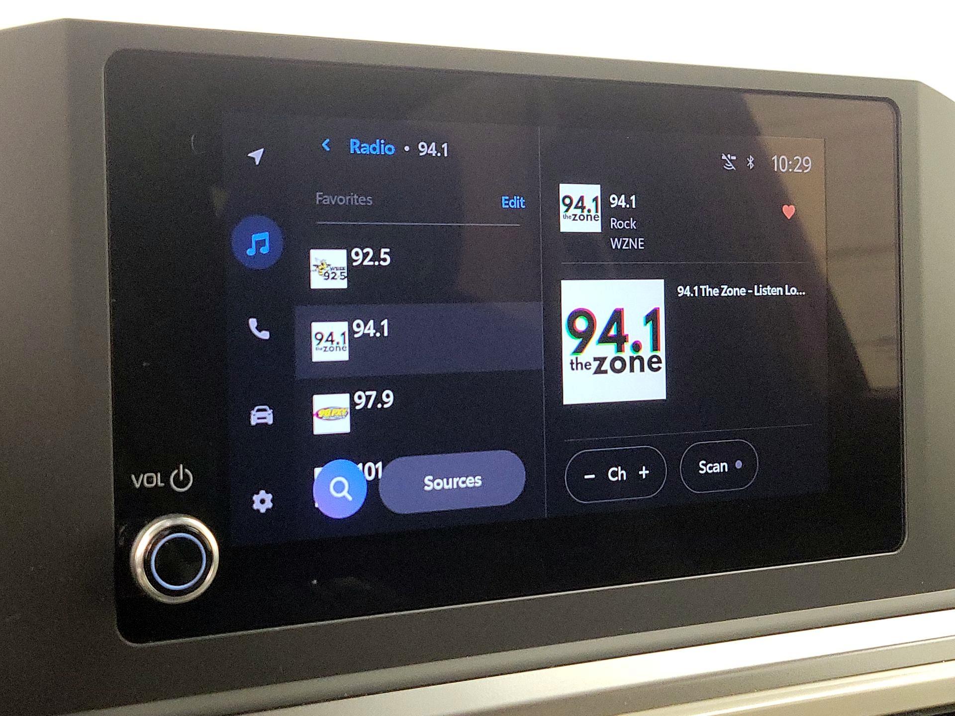 Thumbnail: 2025 Toyota Tacoma - 15