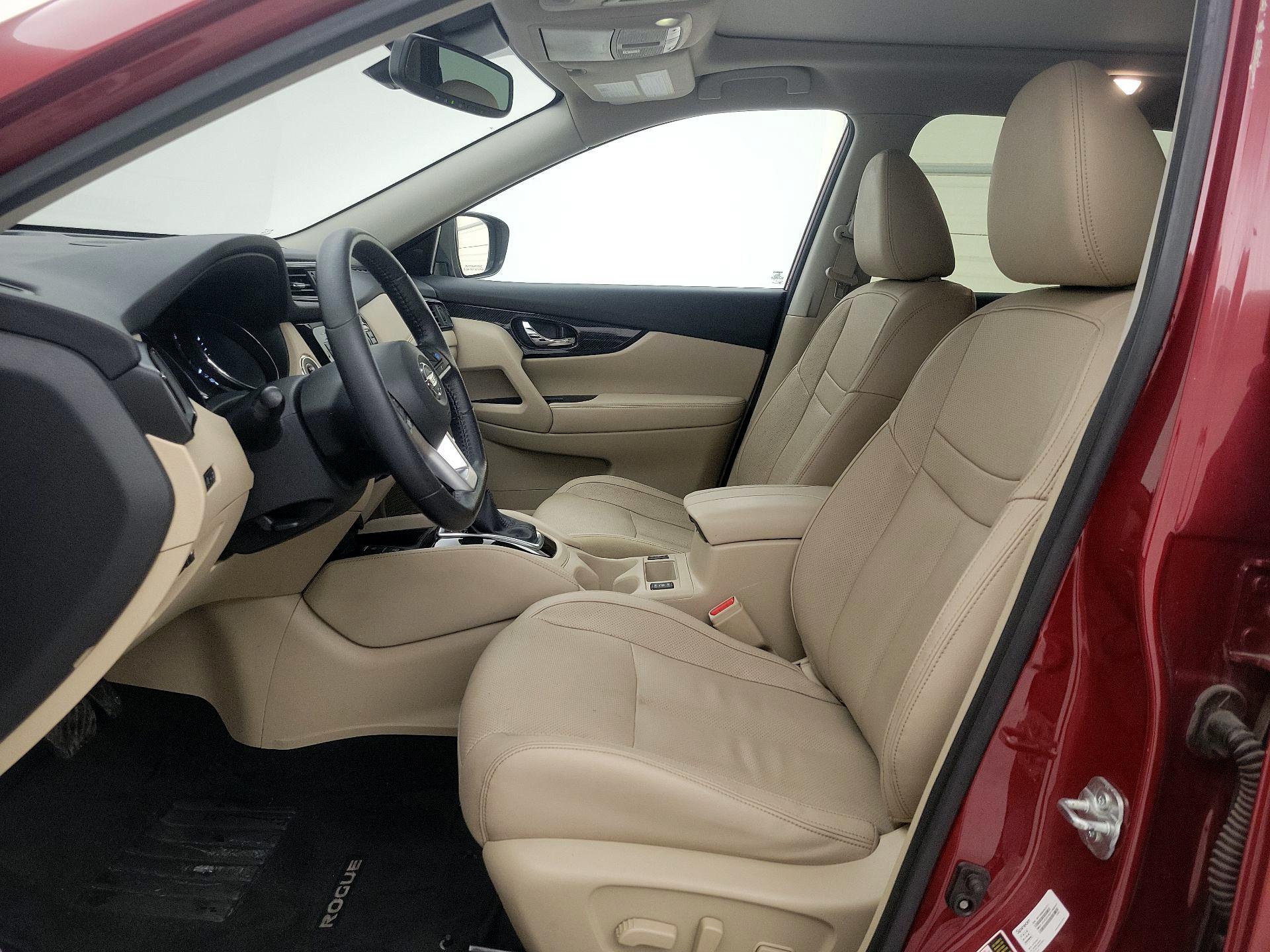 Thumbnail: 2020 Nissan Rogue - 11