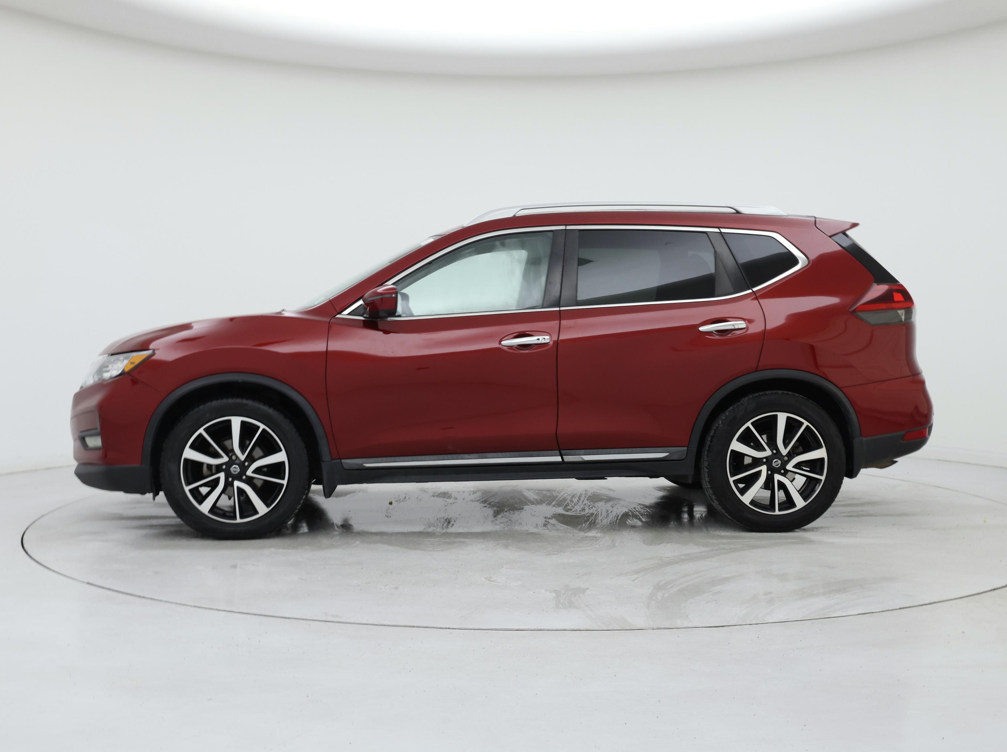 Thumbnail: 2020 Nissan Rogue - 3