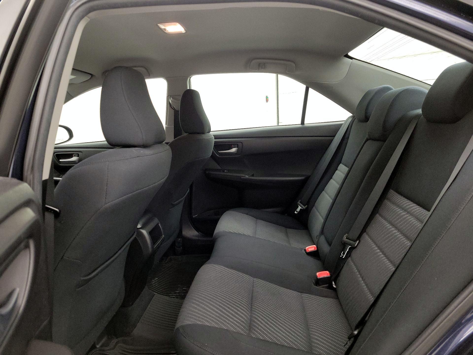 Thumbnail: 2017 Toyota Camry - 19