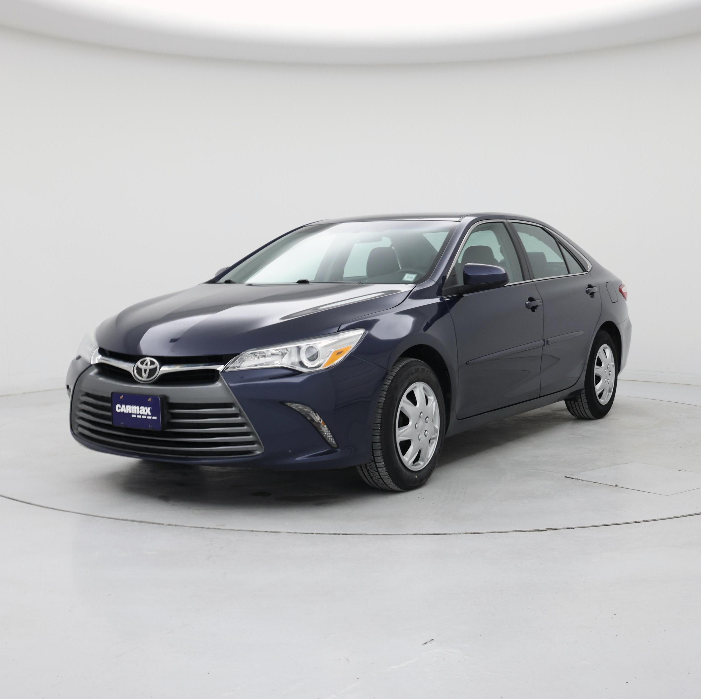 Thumbnail: 2017 Toyota Camry - 4