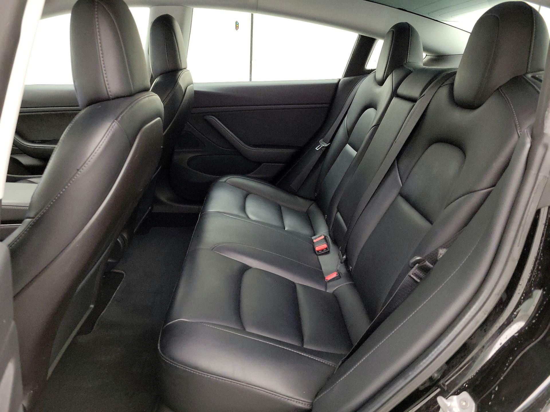 Thumbnail: 2019 Tesla Model 3 - 19