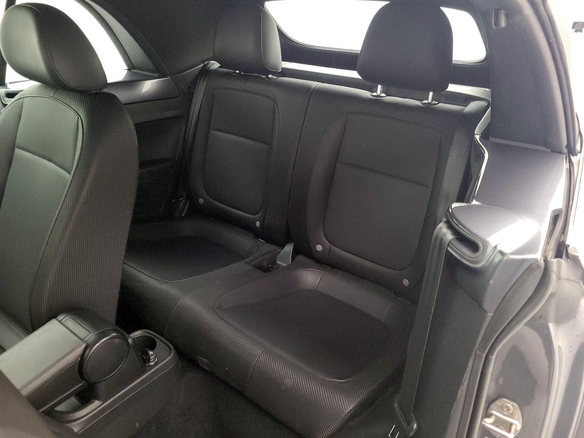 Thumbnail: 2016 Volkswagen Beetle - 18