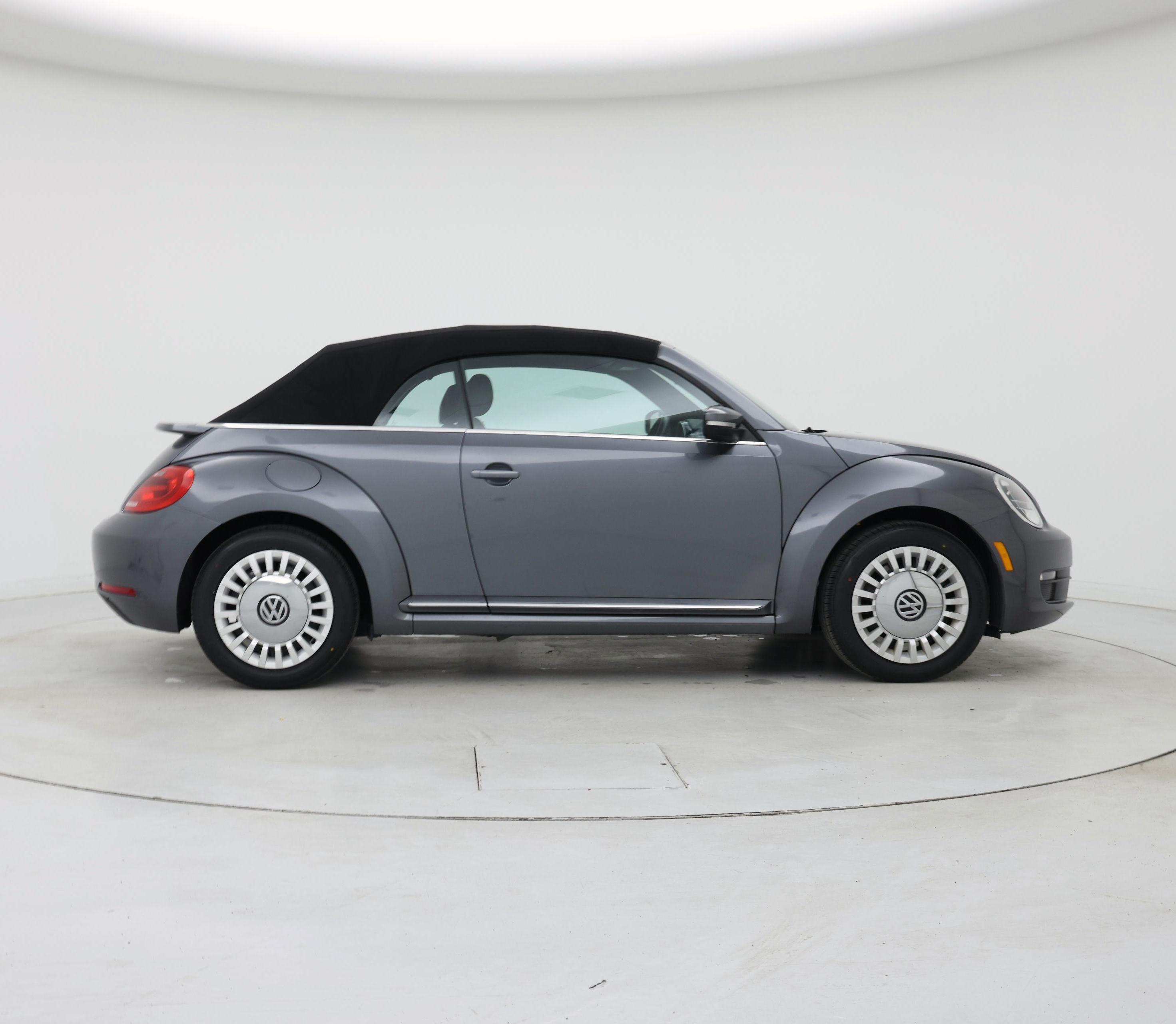 Thumbnail: 2016 Volkswagen Beetle - 7