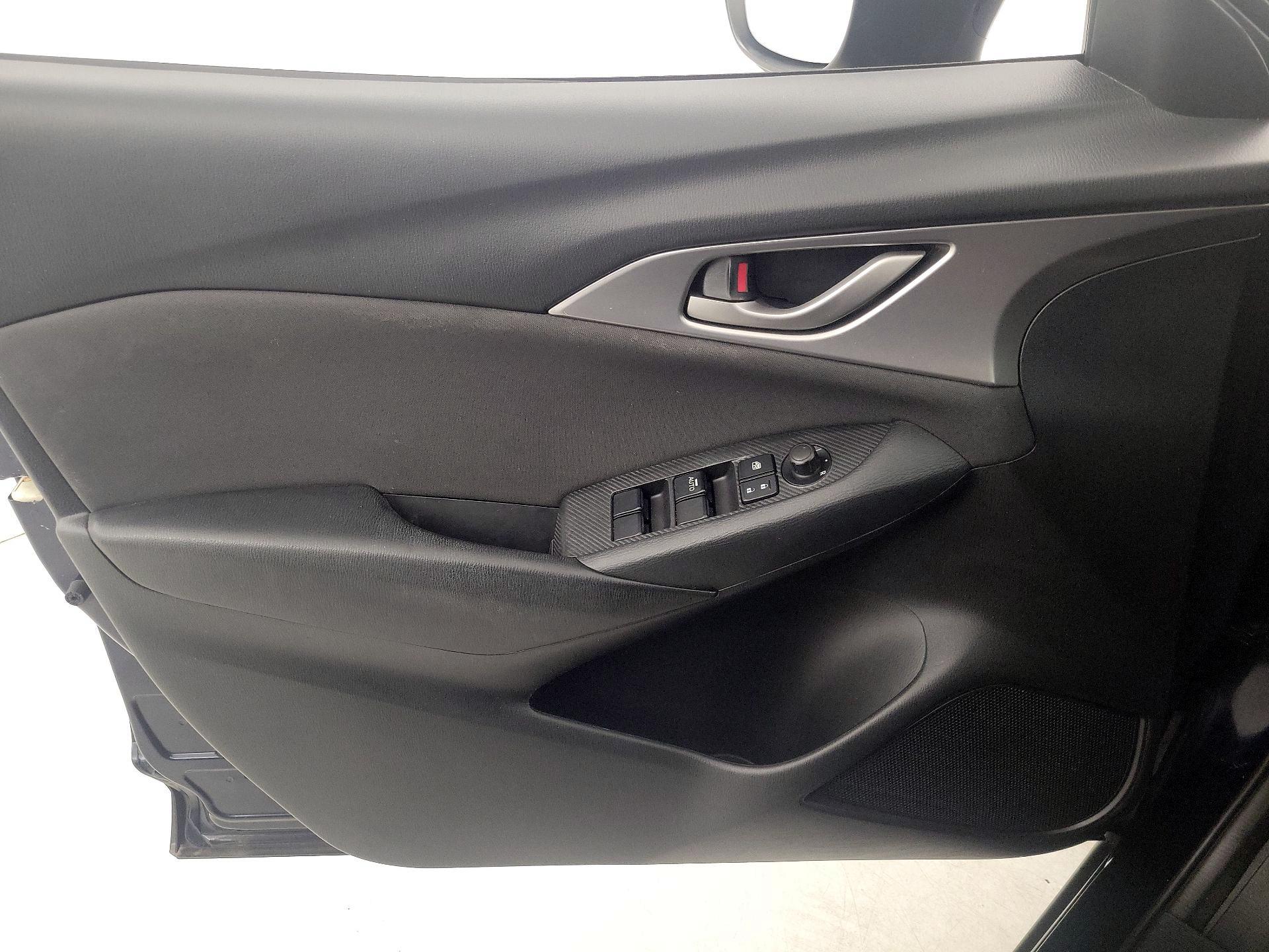 Thumbnail: 2016 Mazda CX-3 - 12