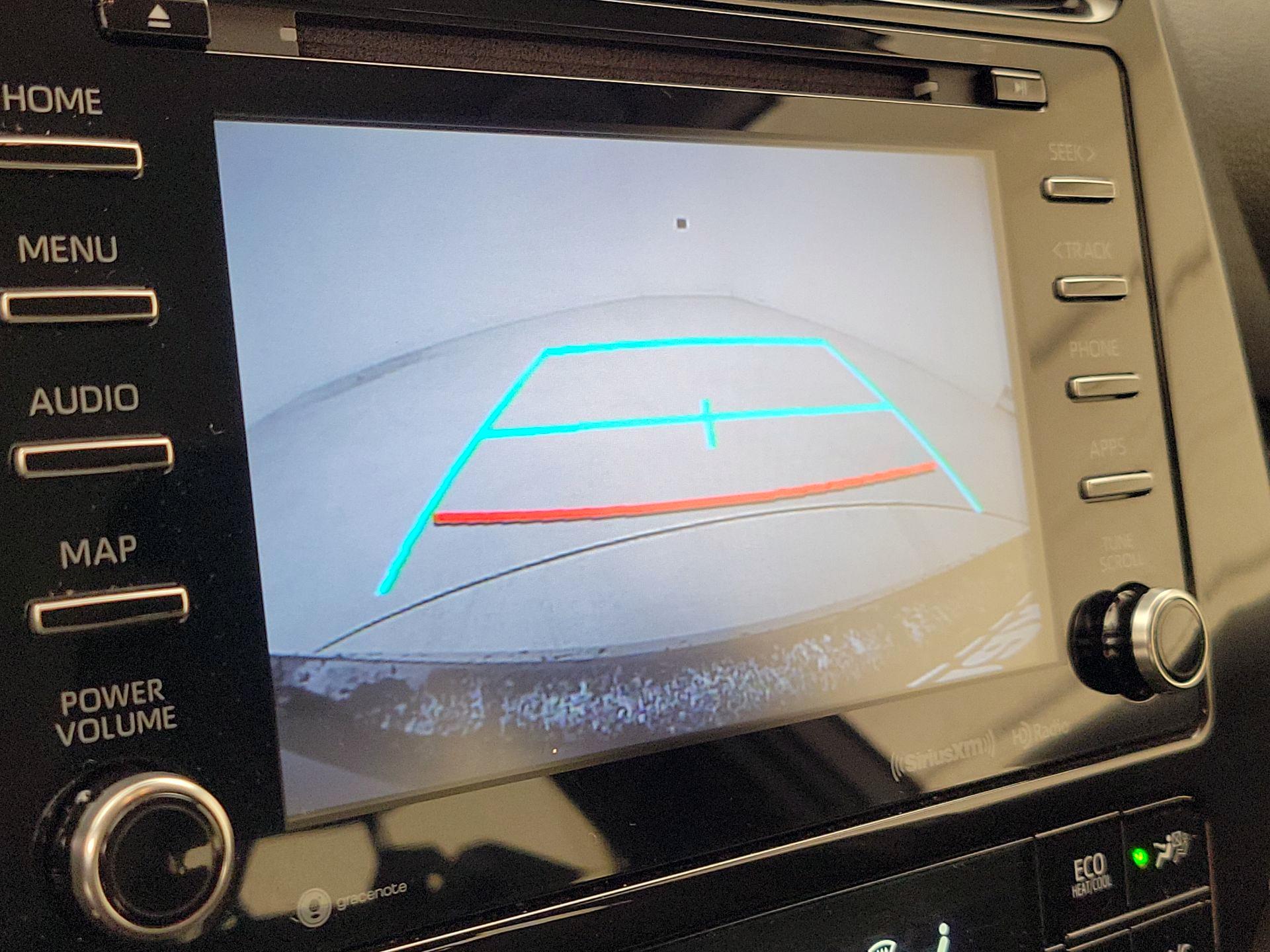 Thumbnail: 2022 Toyota Prius Prime - 14