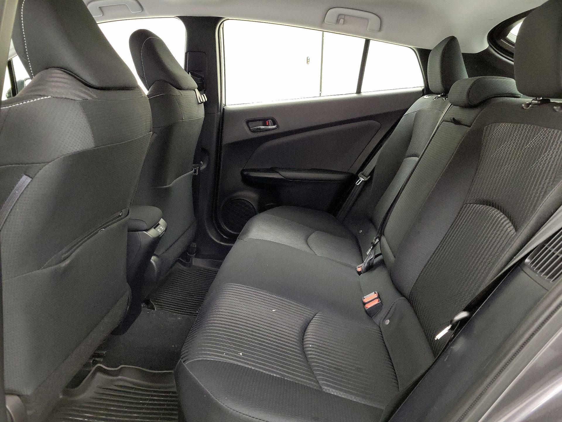 Thumbnail: 2022 Toyota Prius Prime - 19