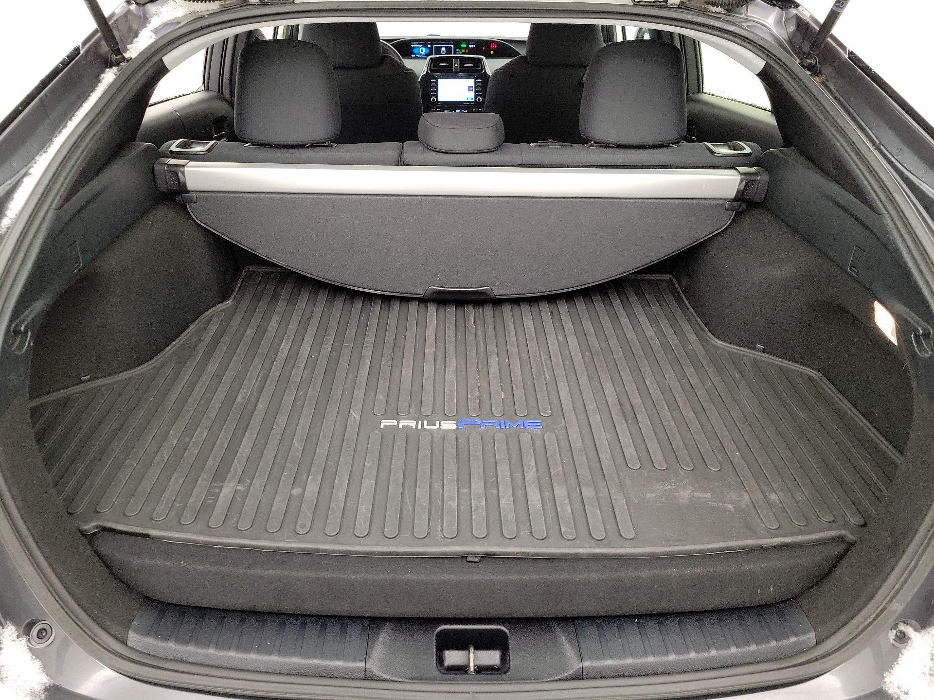 Thumbnail: 2022 Toyota Prius Prime - 20