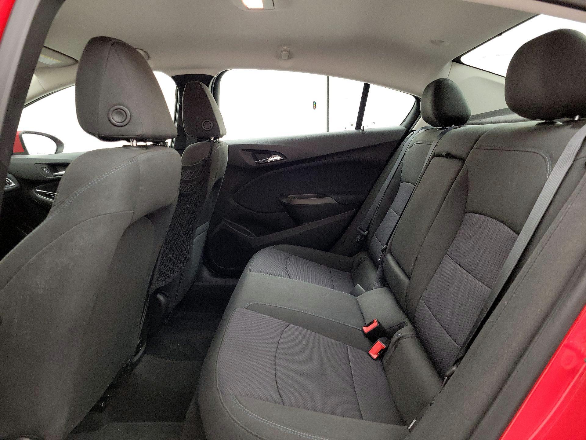 Thumbnail: 2018 Chevrolet Cruze - 19