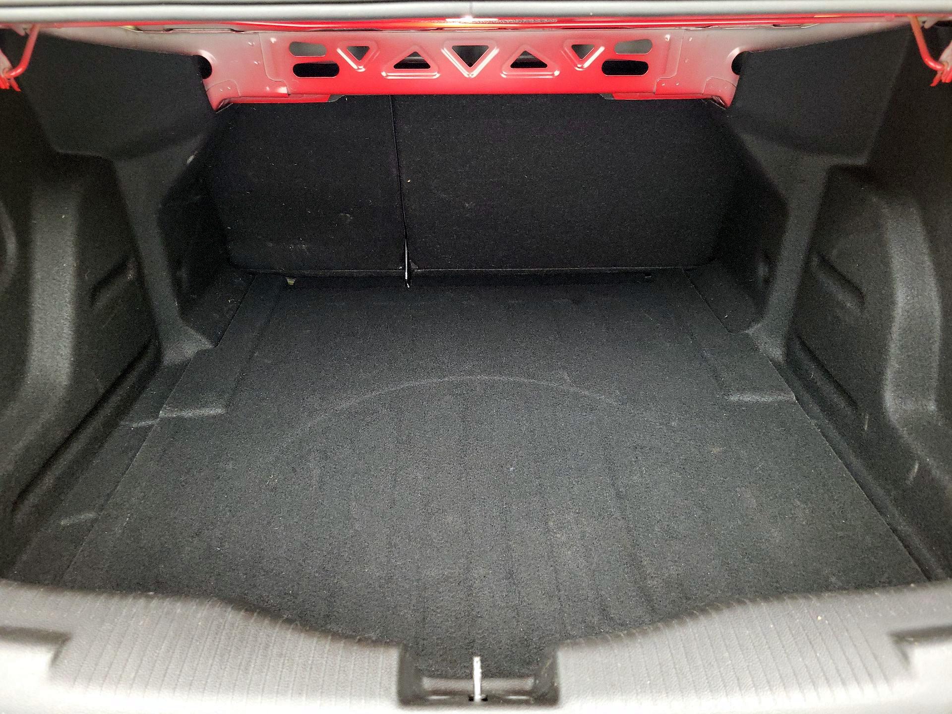 Thumbnail: 2018 Chevrolet Cruze - 20