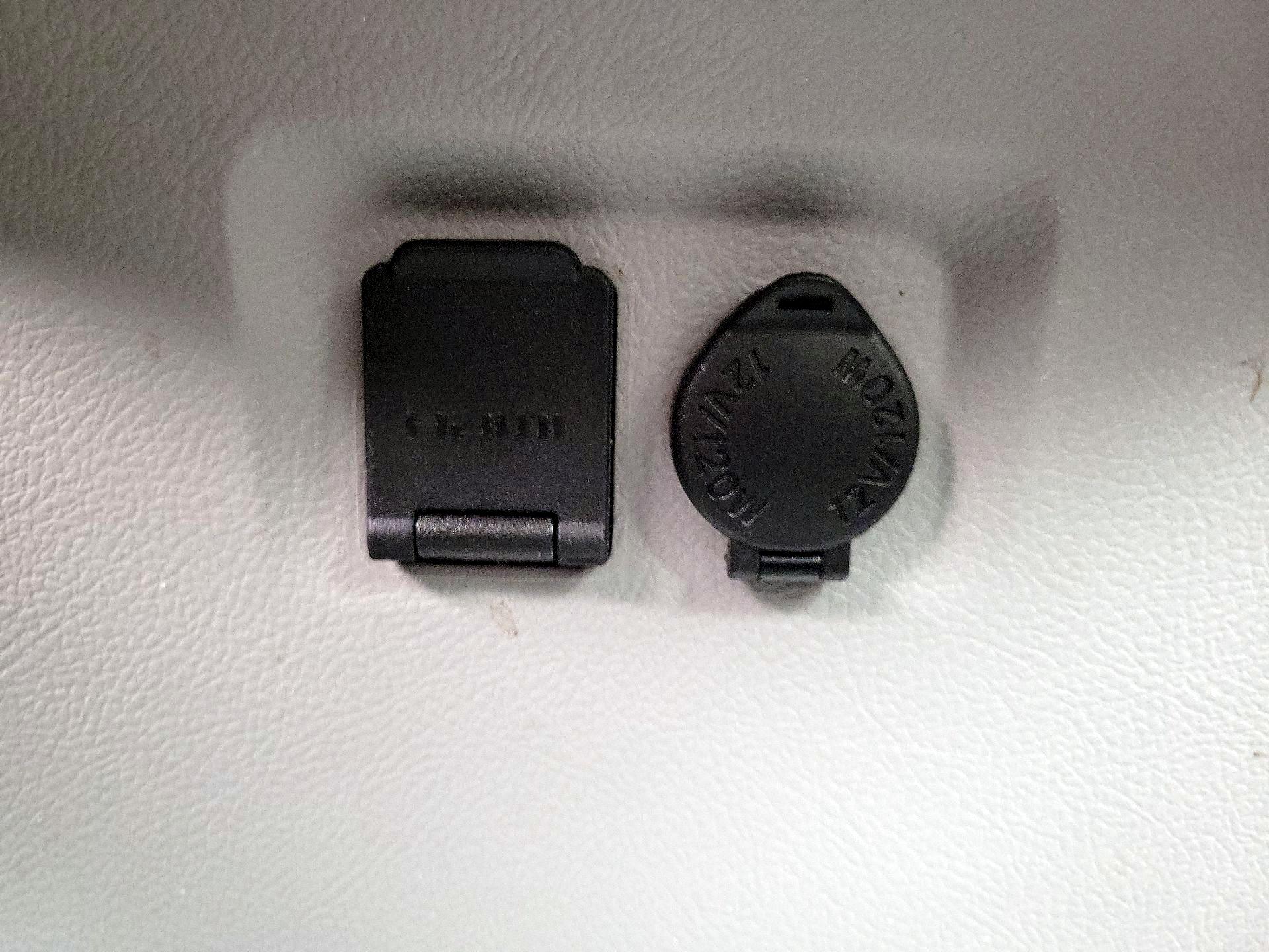 Thumbnail: 2017 Toyota Sienna - 19