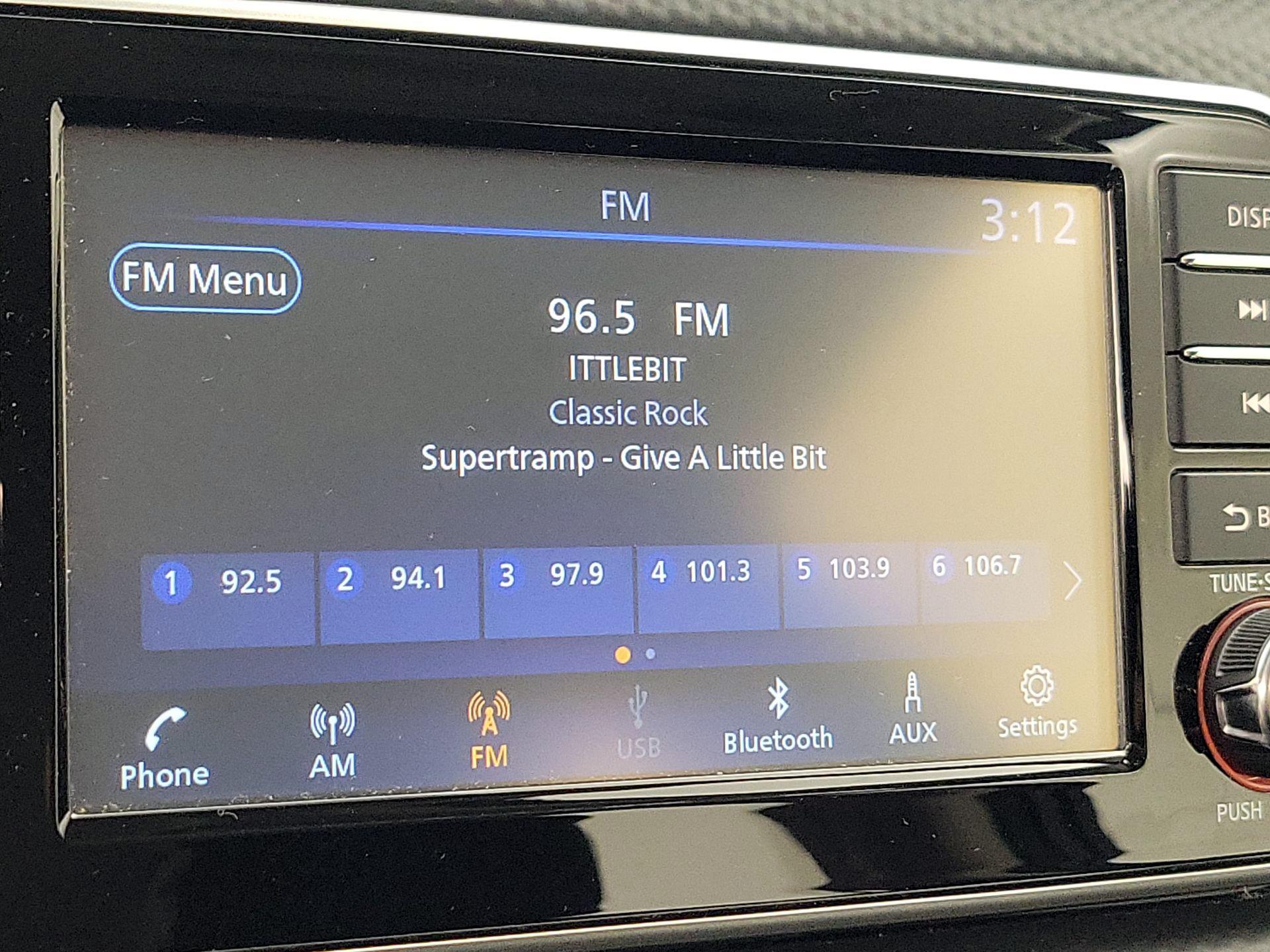 Thumbnail: 2021 Nissan Kicks - 15