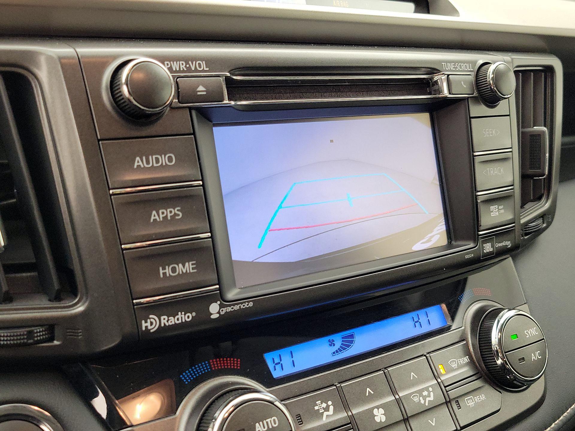 Thumbnail: 2015 Toyota RAV4 - 14