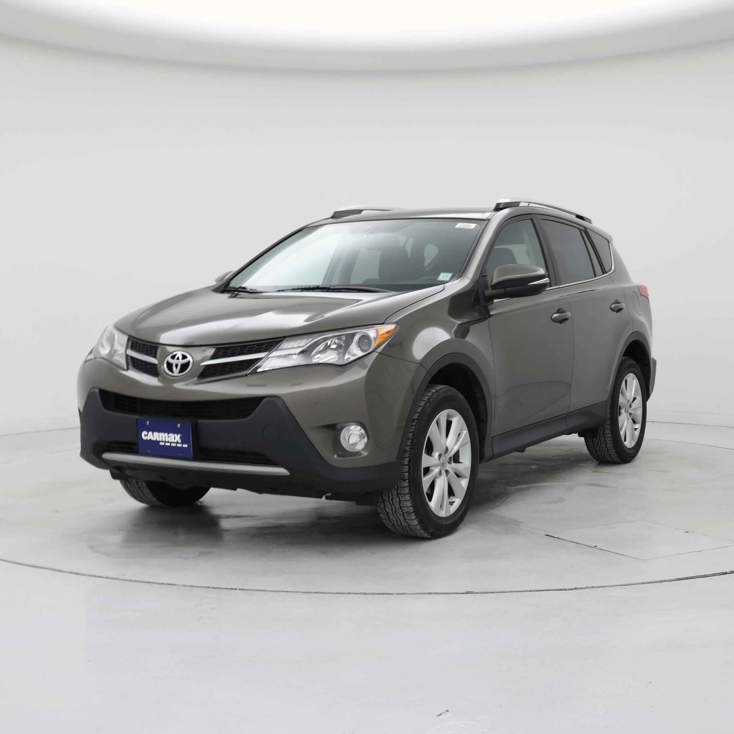Thumbnail: 2015 Toyota RAV4 - 4