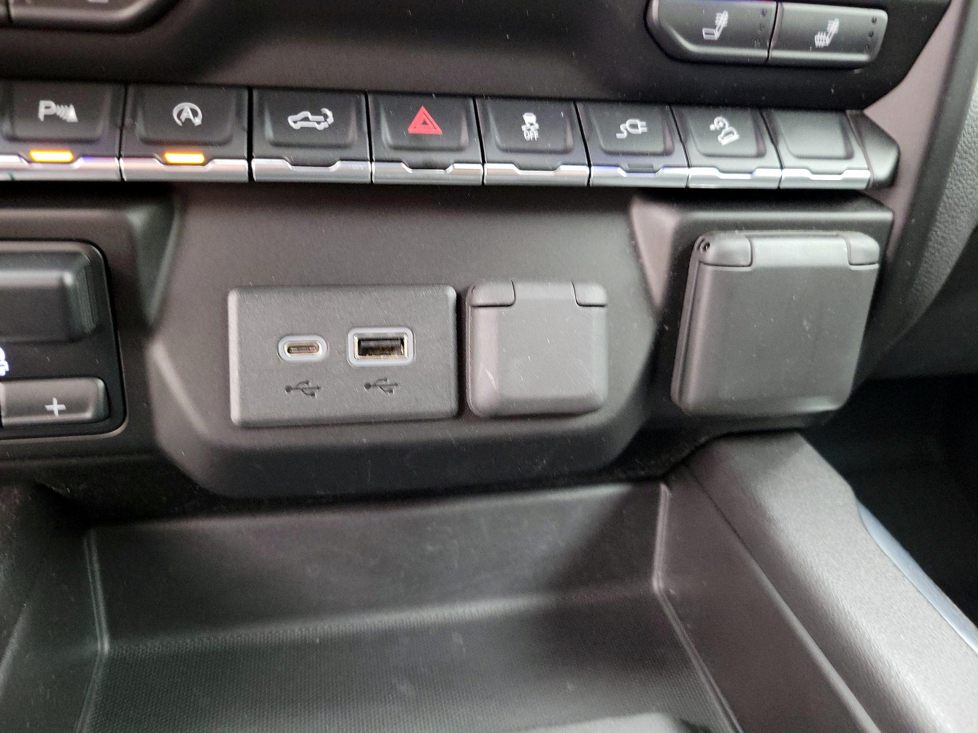 Thumbnail: 2020 Chevrolet Silverado 1500 - 18