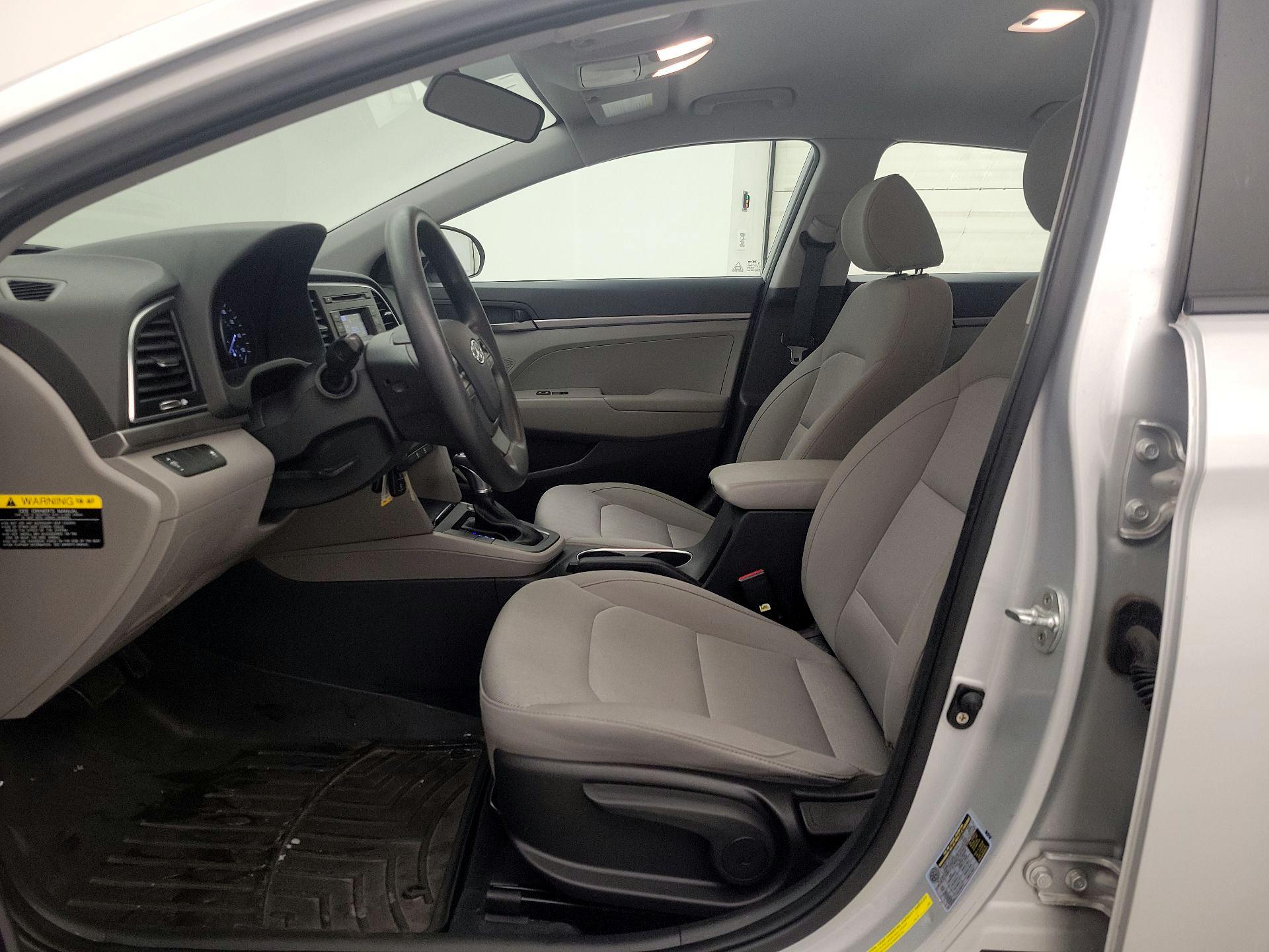 Thumbnail: 2017 Hyundai Elantra - 11