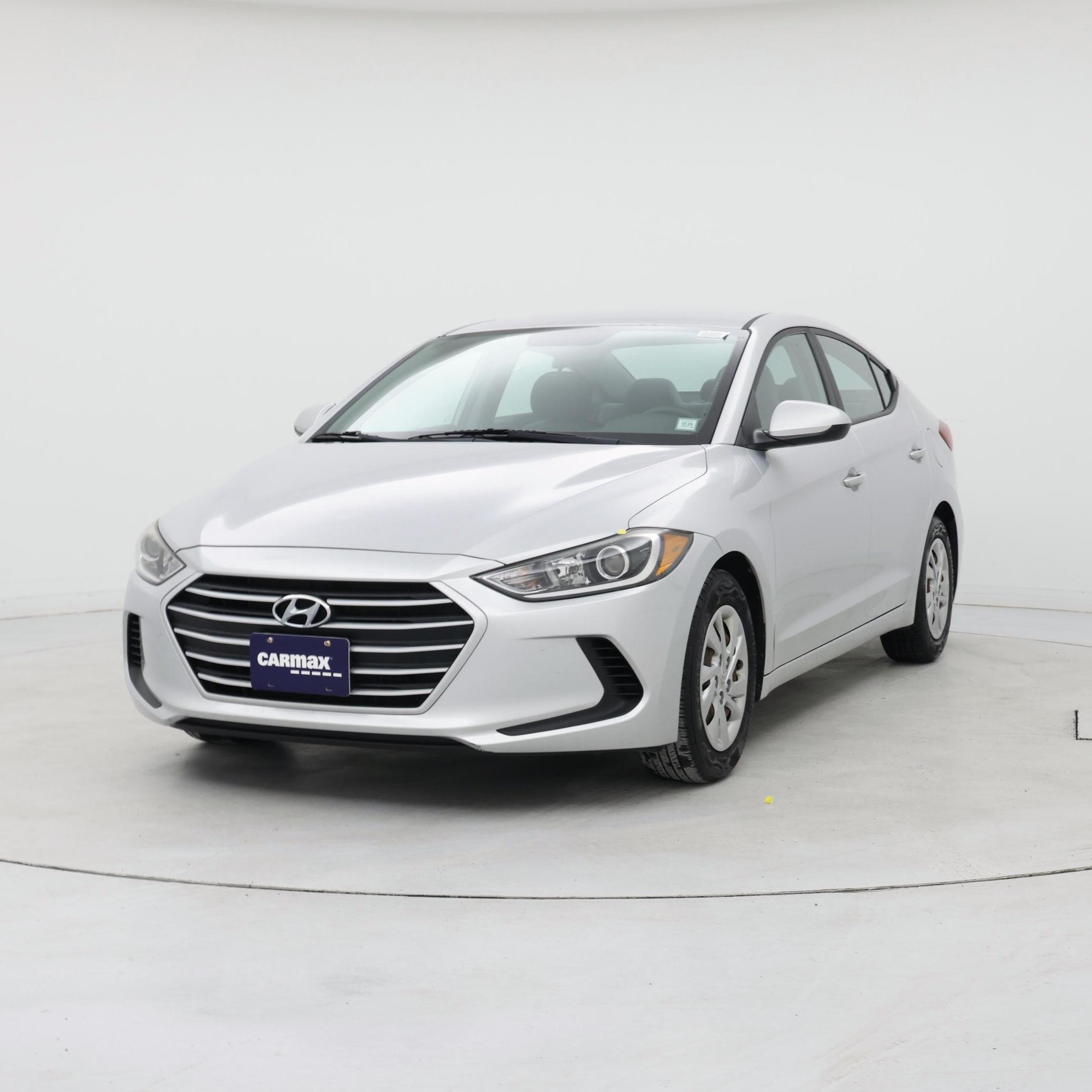Thumbnail: 2017 Hyundai Elantra - 4