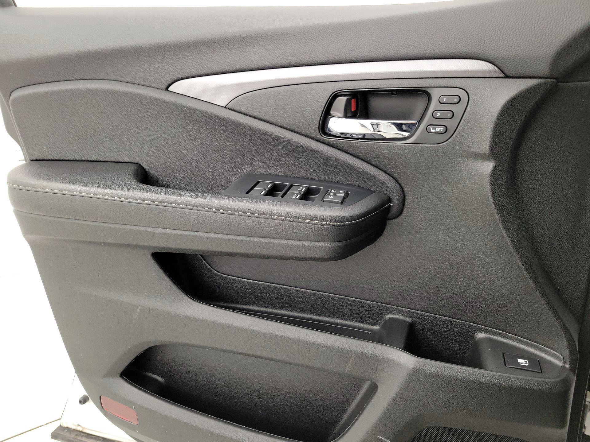 Thumbnail: 2023 Honda Ridgeline - 12