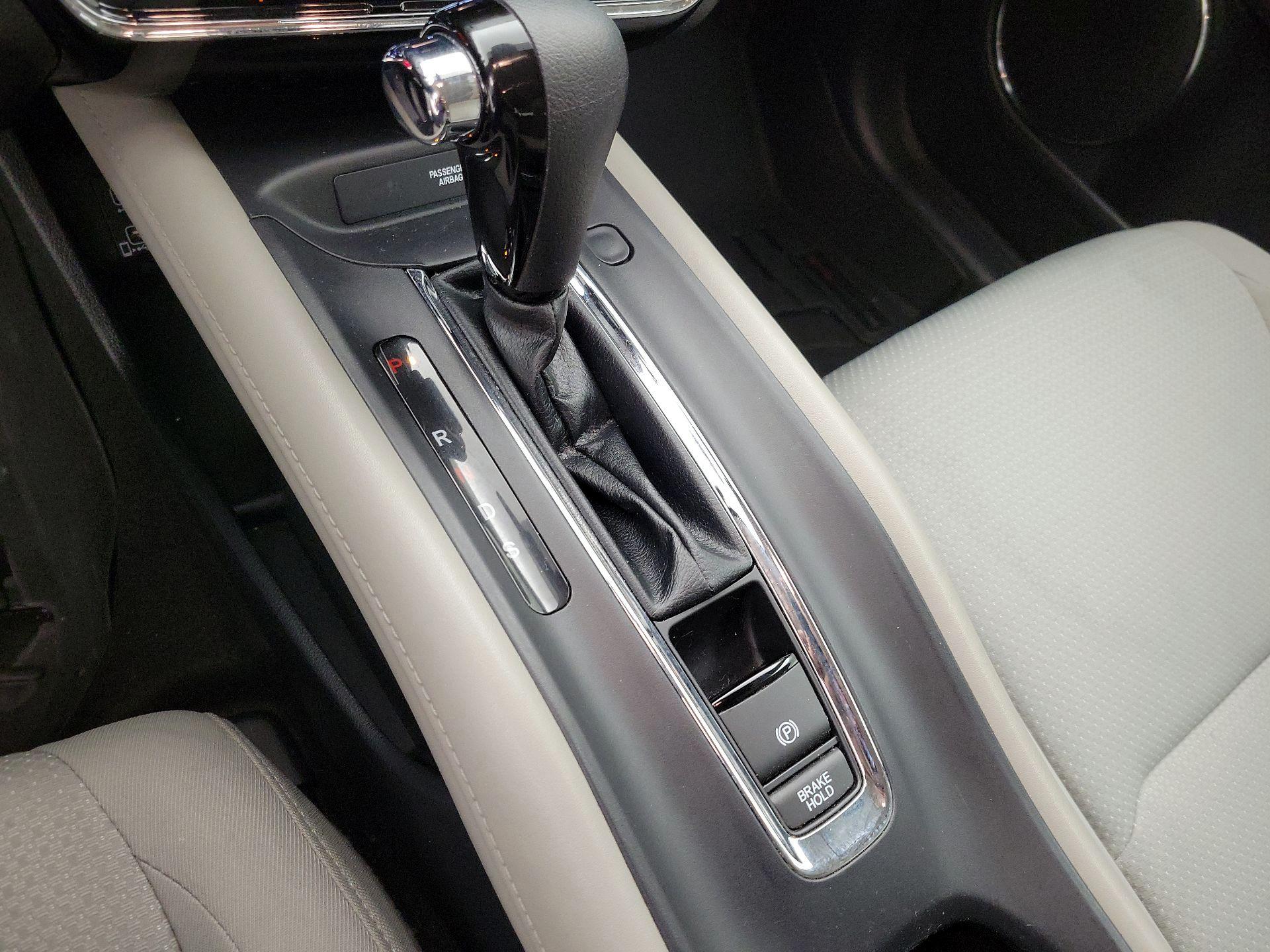 Thumbnail: 2021 Honda HR-V - 17