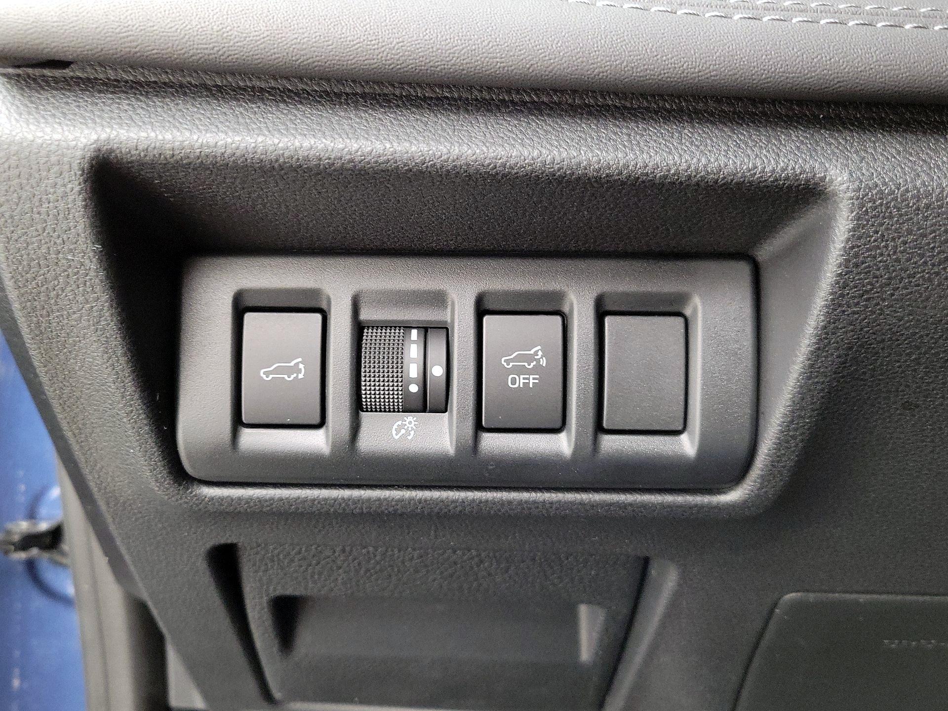 Thumbnail: 2020 Subaru Outback - 13