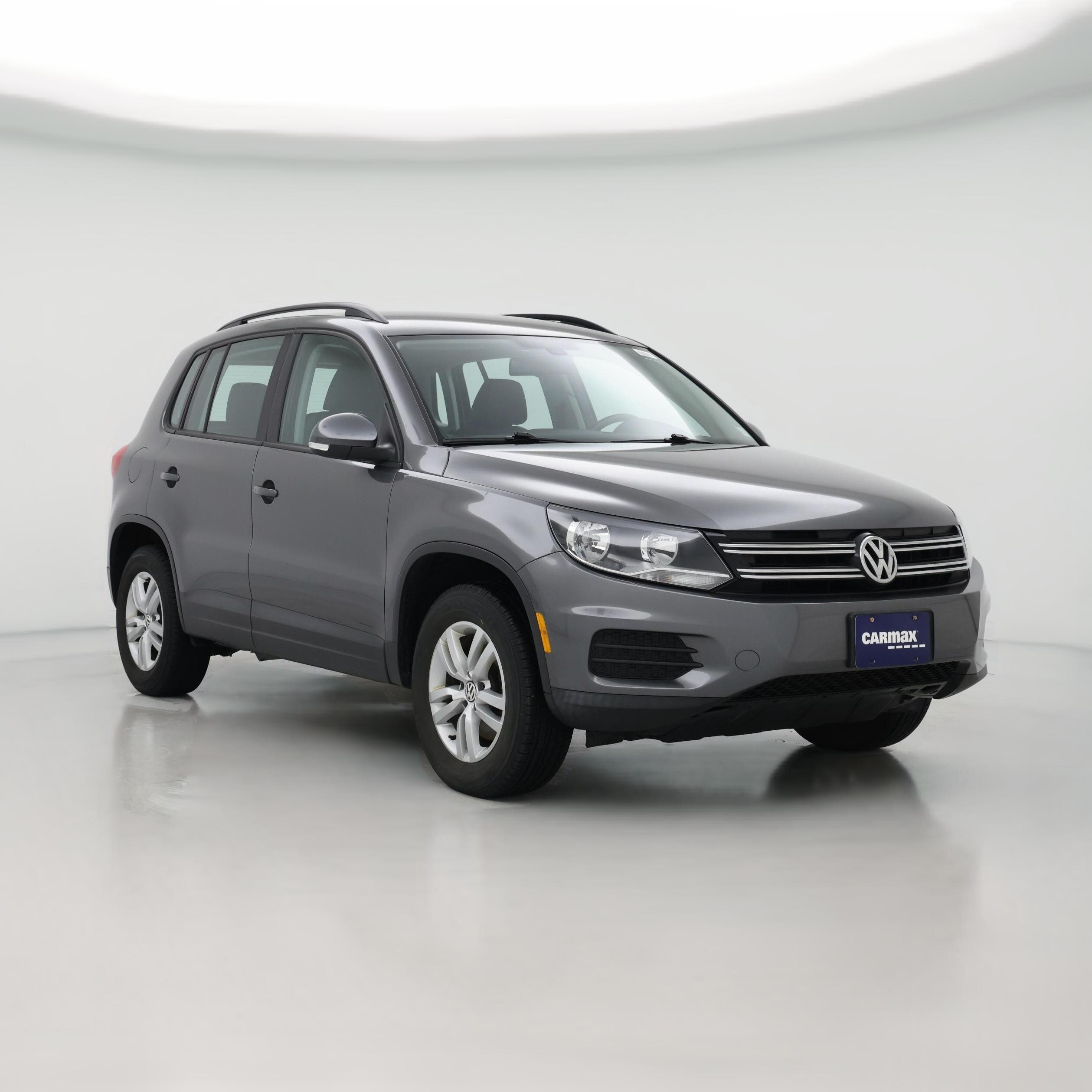 Thumbnail: 2016 Volkswagen Tiguan - 1