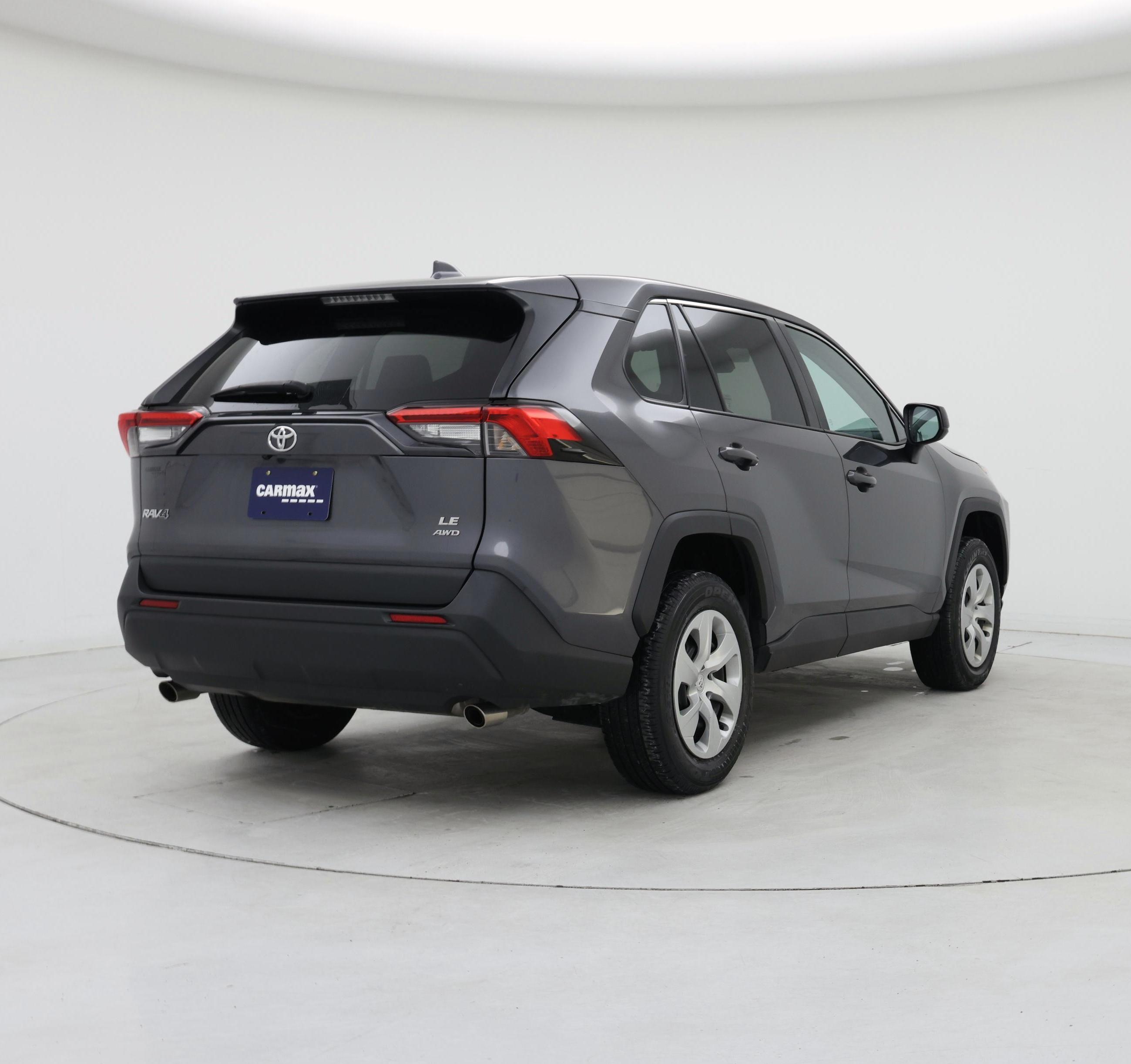 Thumbnail: 2022 Toyota RAV4 - 8