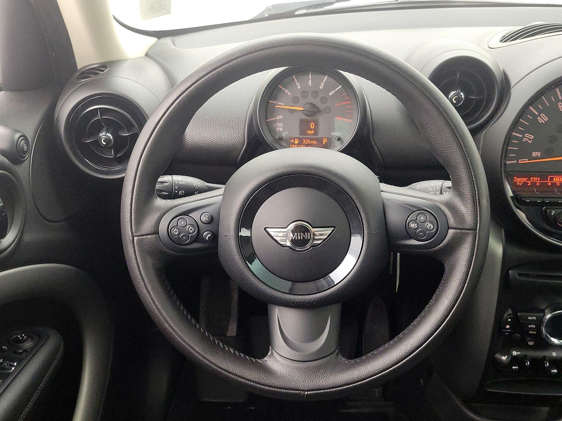 Thumbnail: 2016 MINI Cooper Countryman - 10