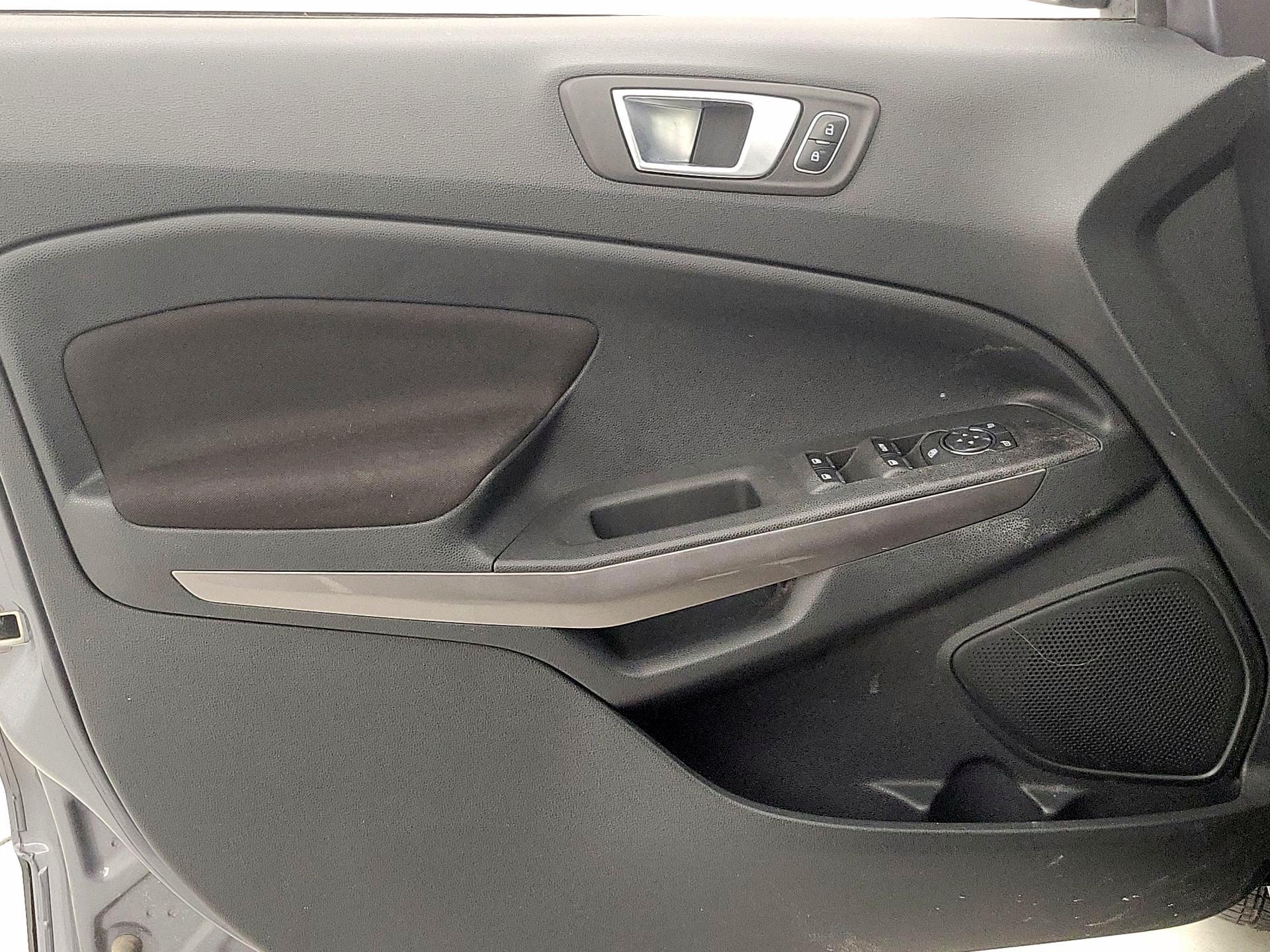 Thumbnail: 2019 Ford EcoSport - 12