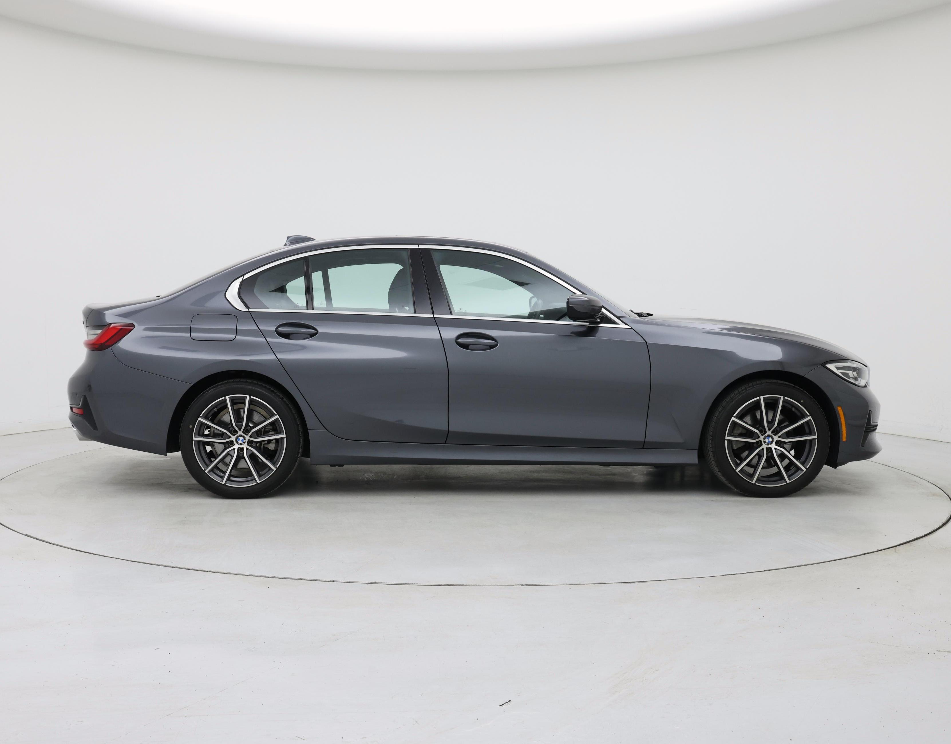 Thumbnail: 2022 BMW 3 Series - 7