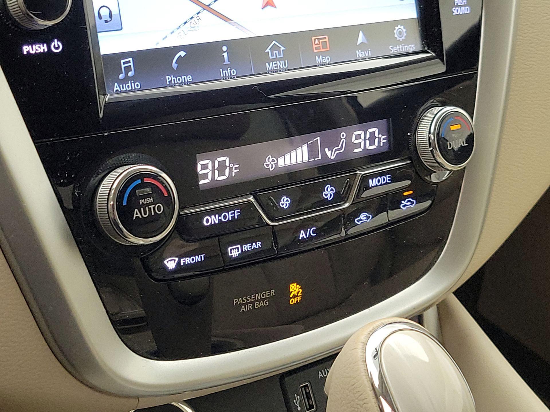 Thumbnail: 2018 Nissan Murano - 17