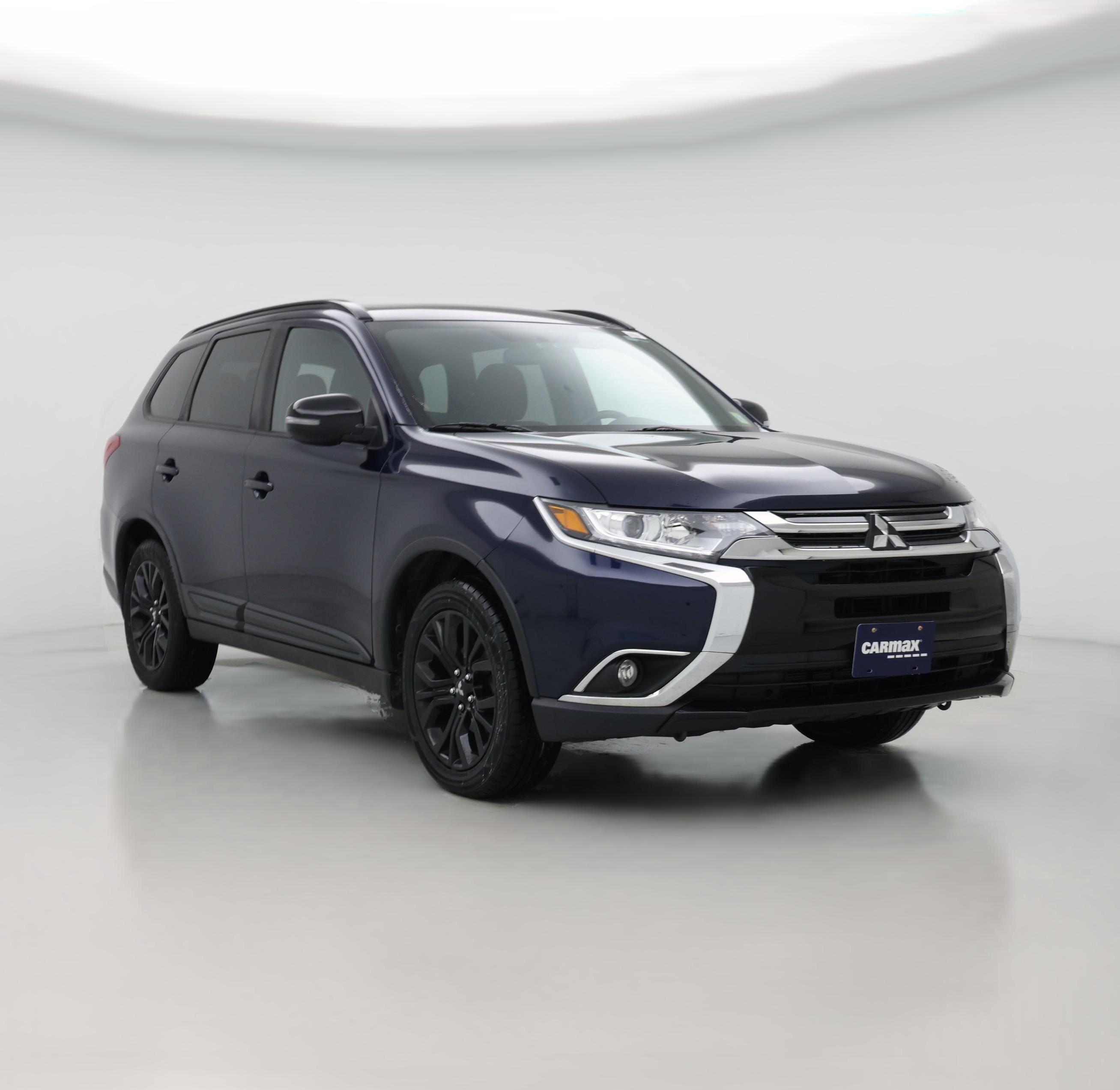 Thumbnail: 2018 Mitsubishi Outlander - 1