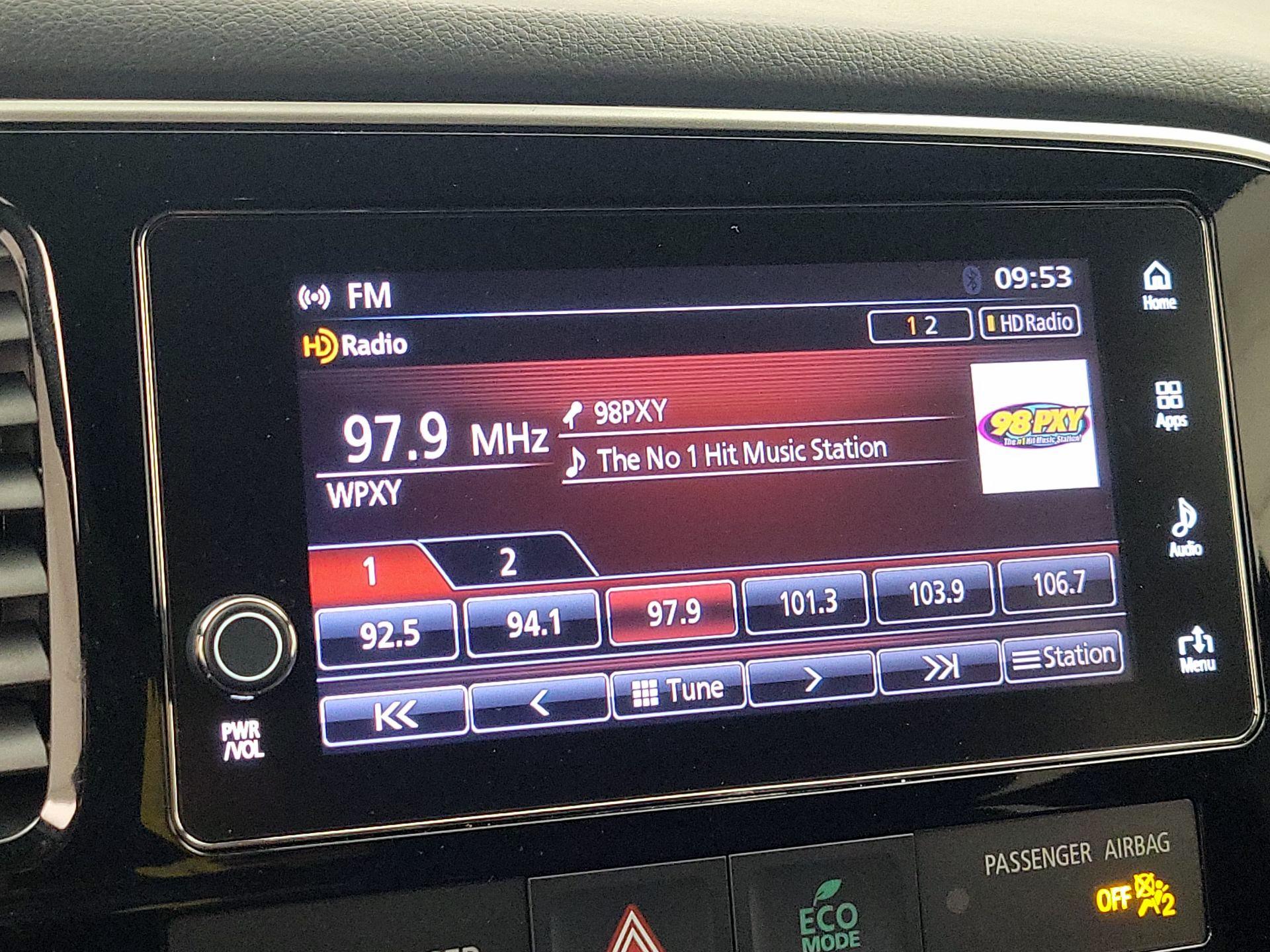 Thumbnail: 2018 Mitsubishi Outlander - 15