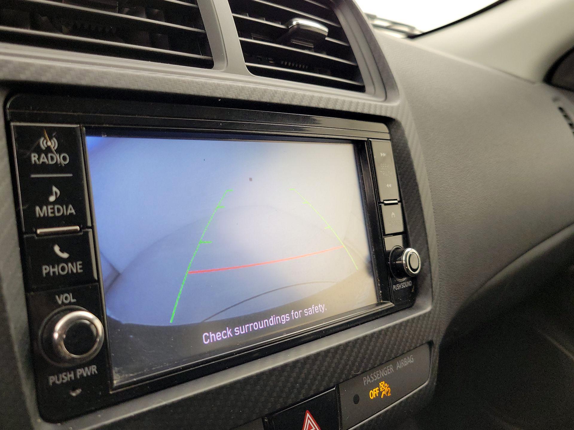 Thumbnail: 2020 Mitsubishi Outlander Sport - 13