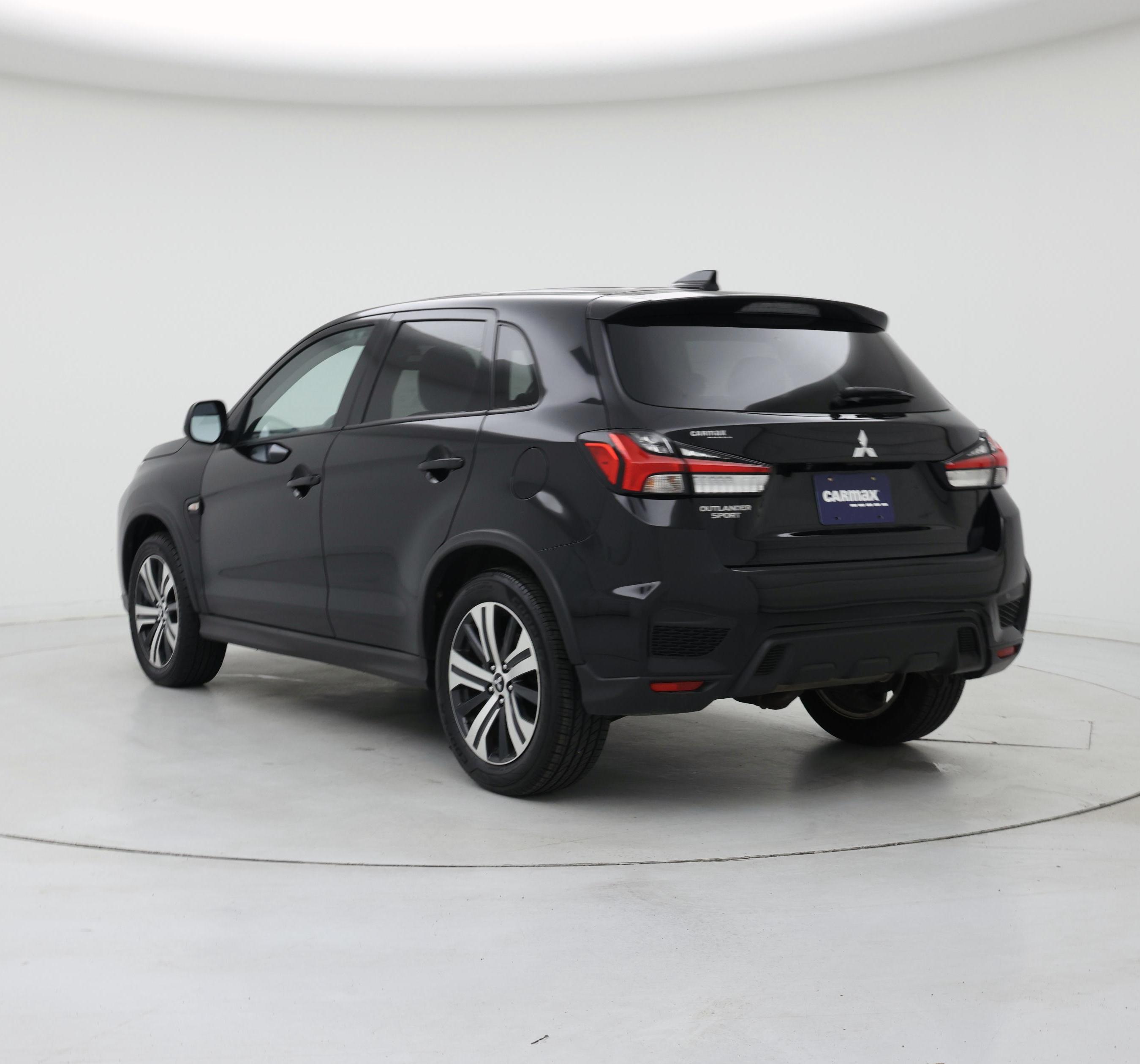 Thumbnail: 2020 Mitsubishi Outlander Sport - 2